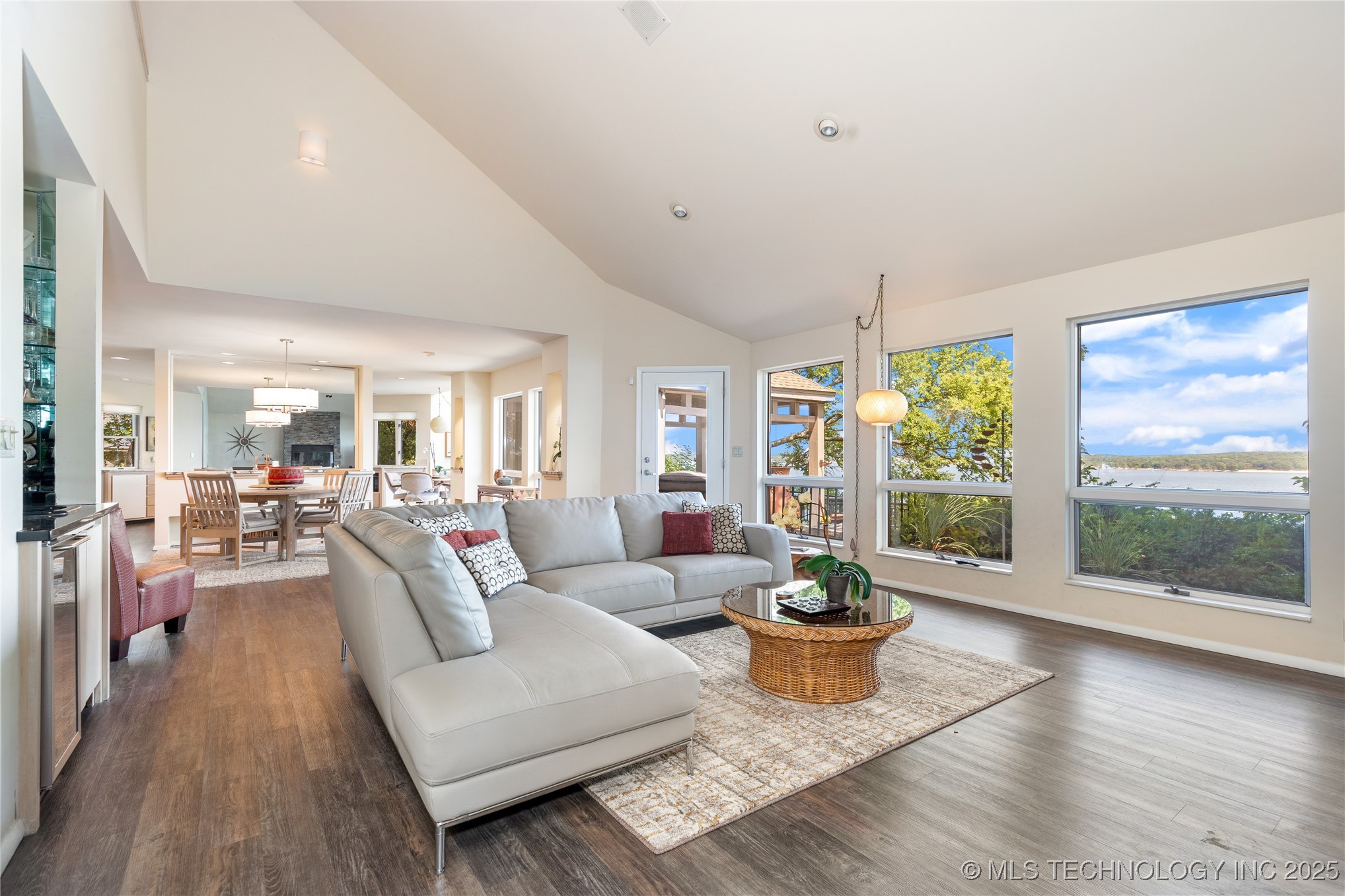 33872 S Coves Drive Property Photo 37