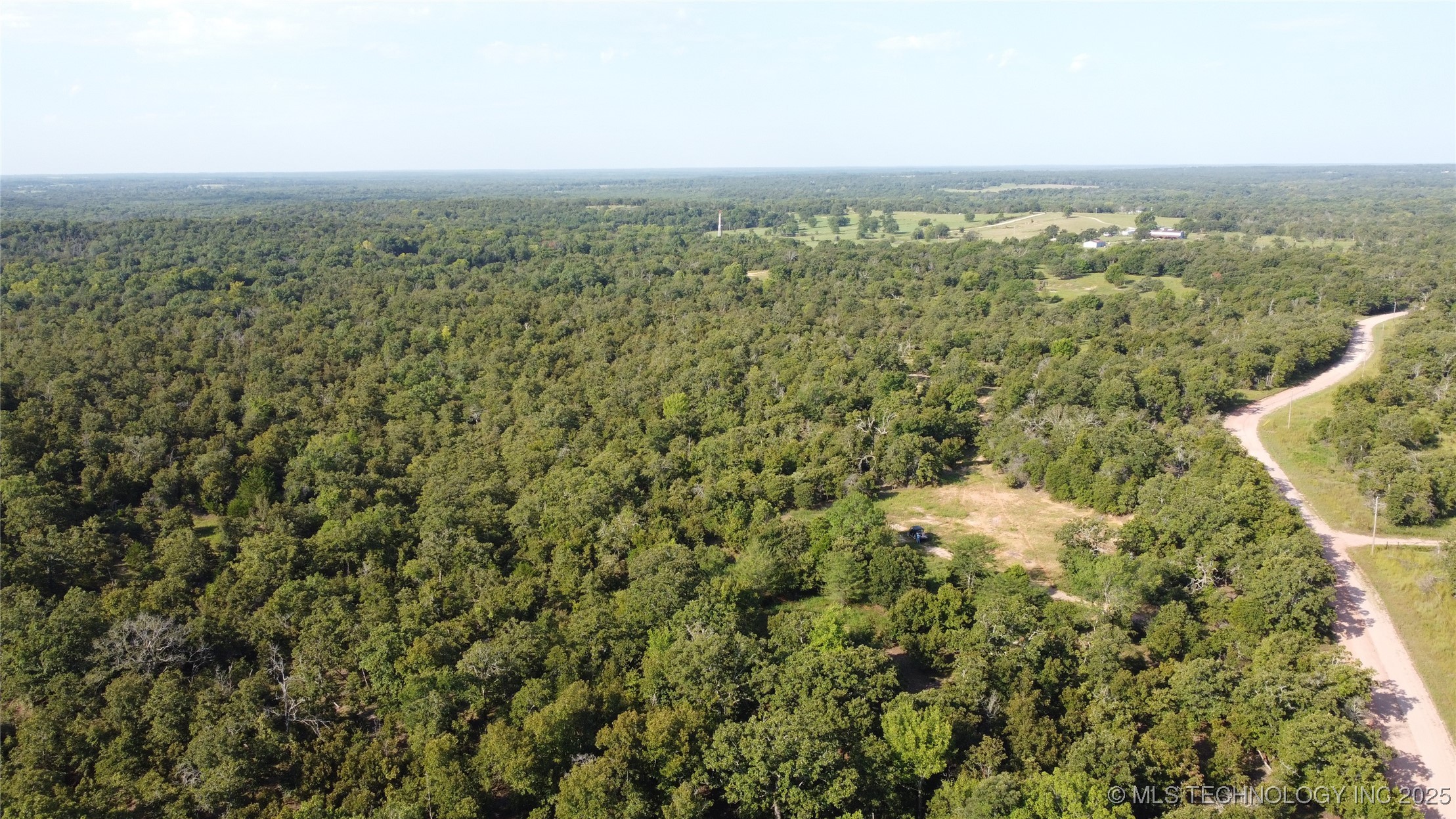 S 385th Avenue Property Photo 16