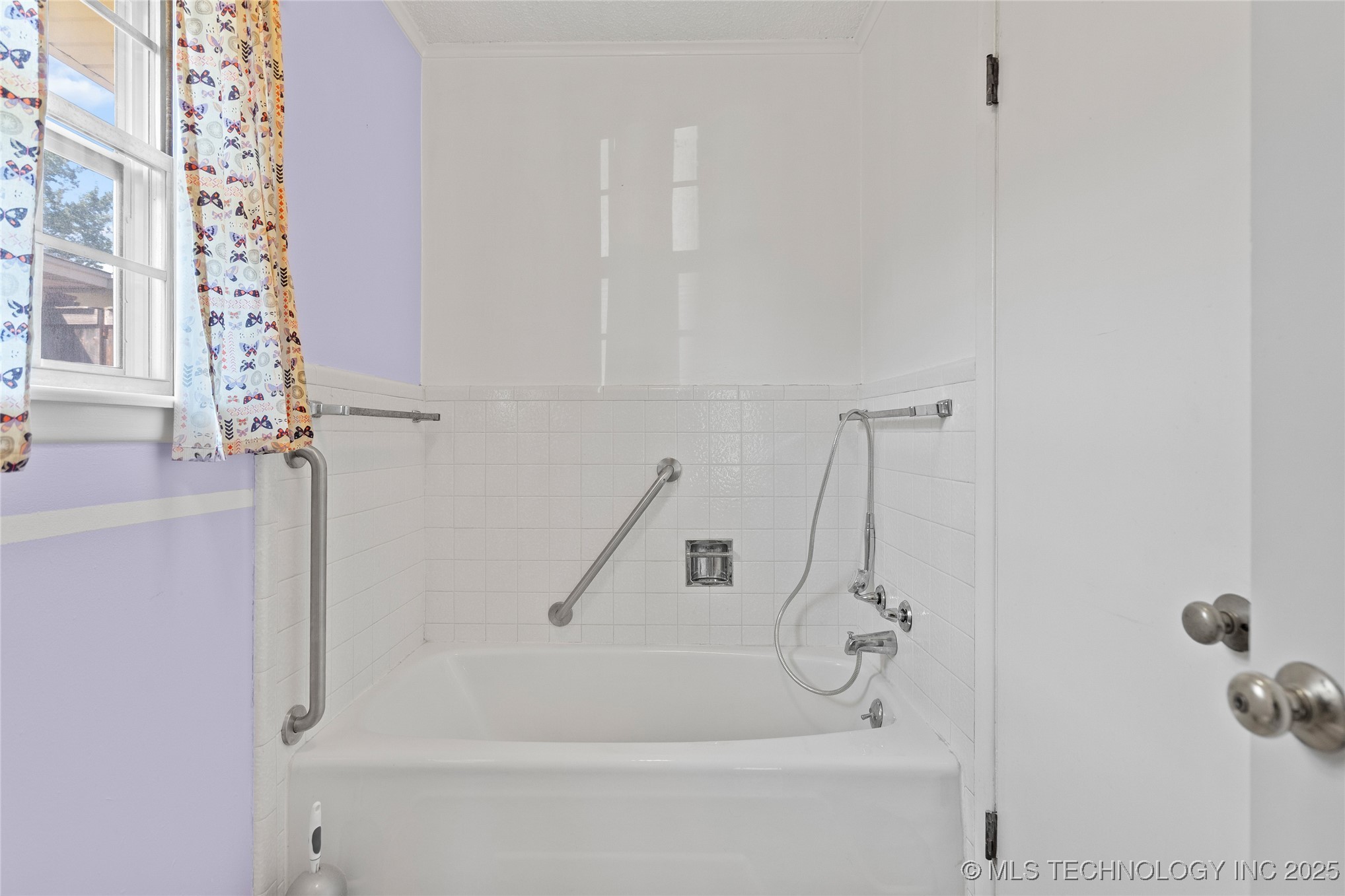 811 Rosewood Property Photo 23