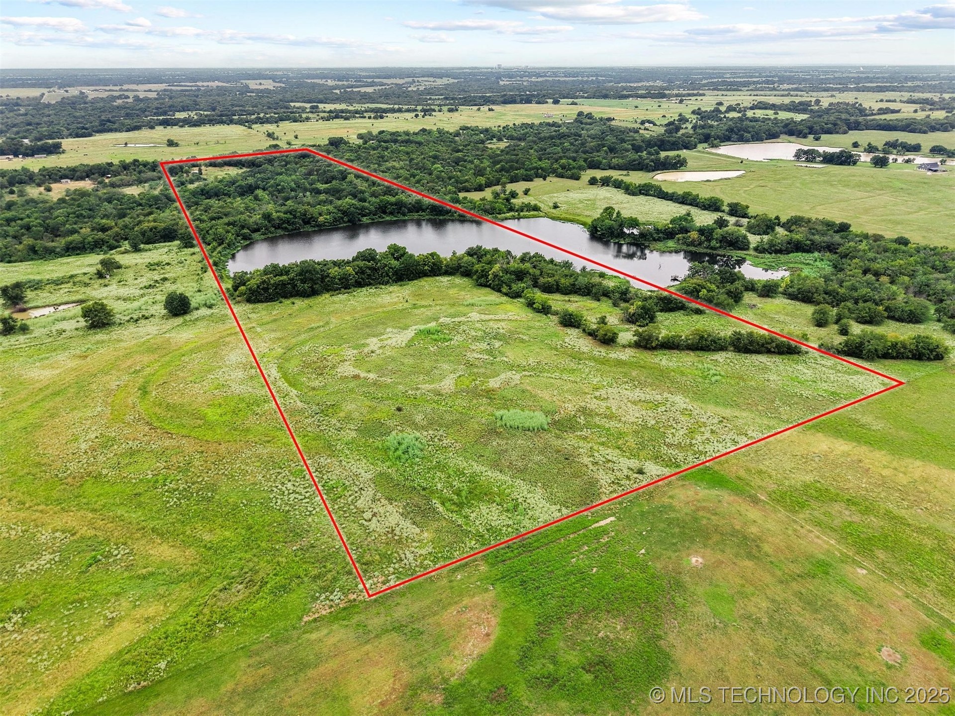 2837 Haworth Property Photo 2