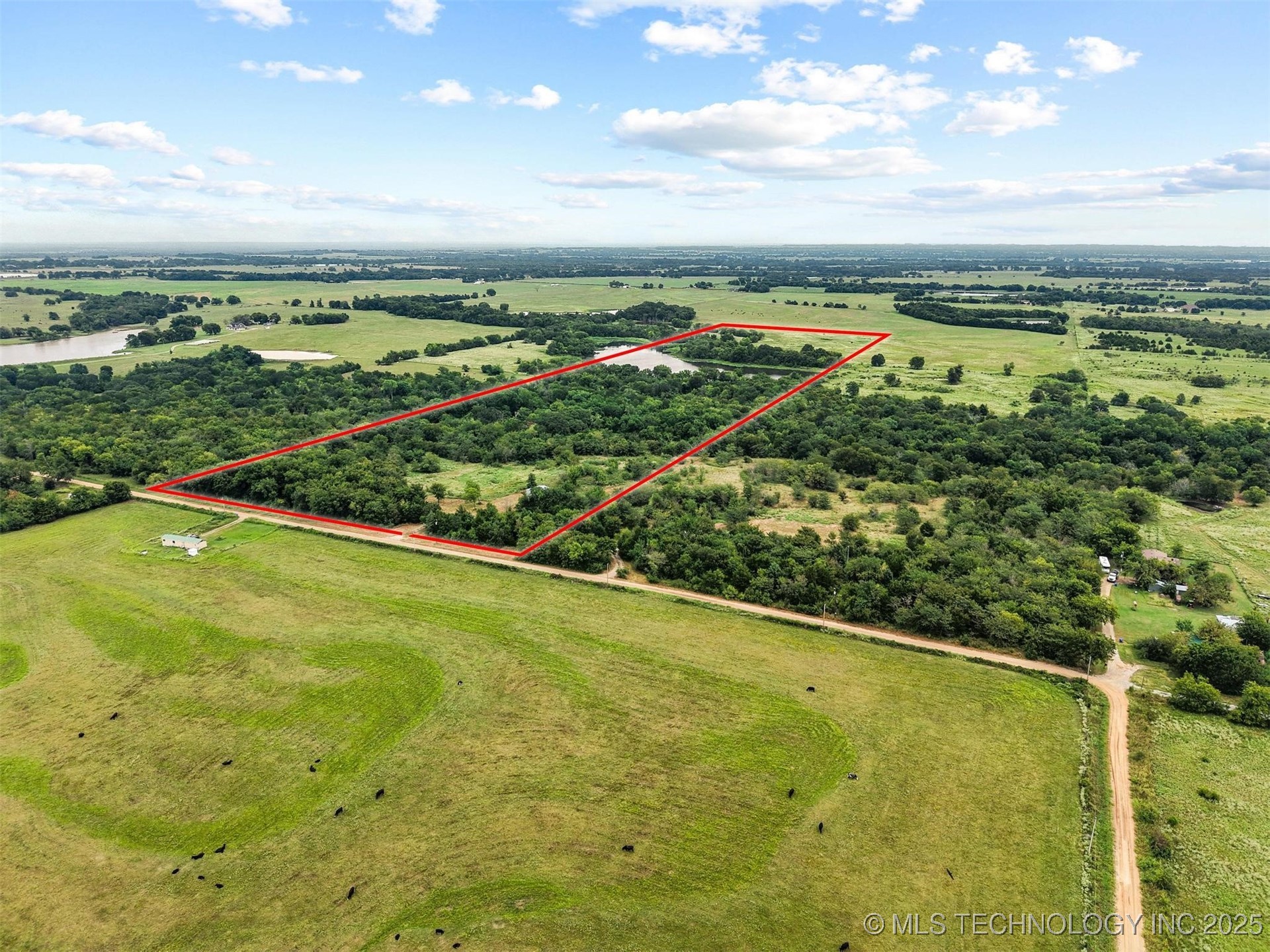 2837 Haworth Property Photo 5