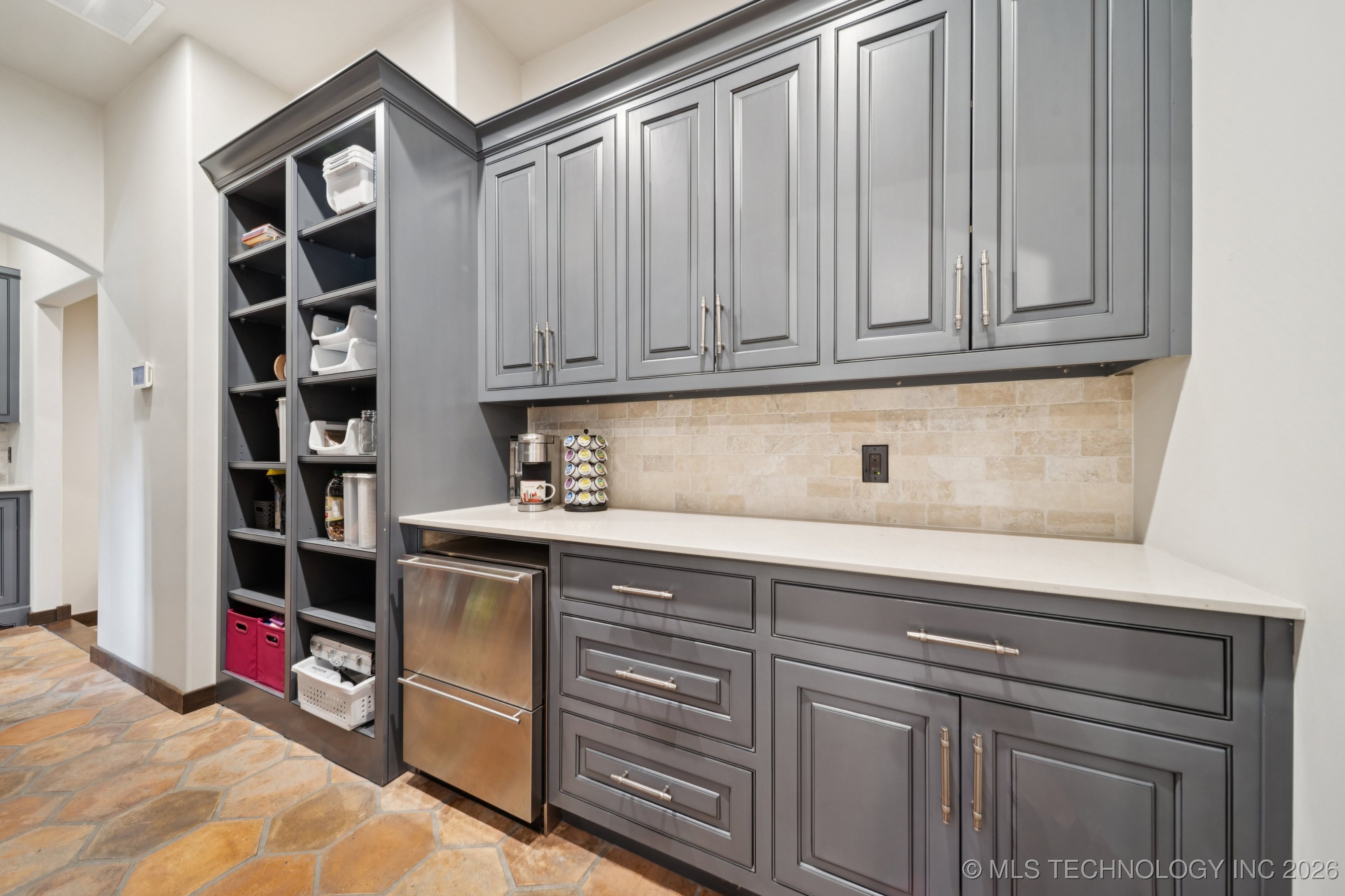 2869 E 72nd Street Property Photo 36