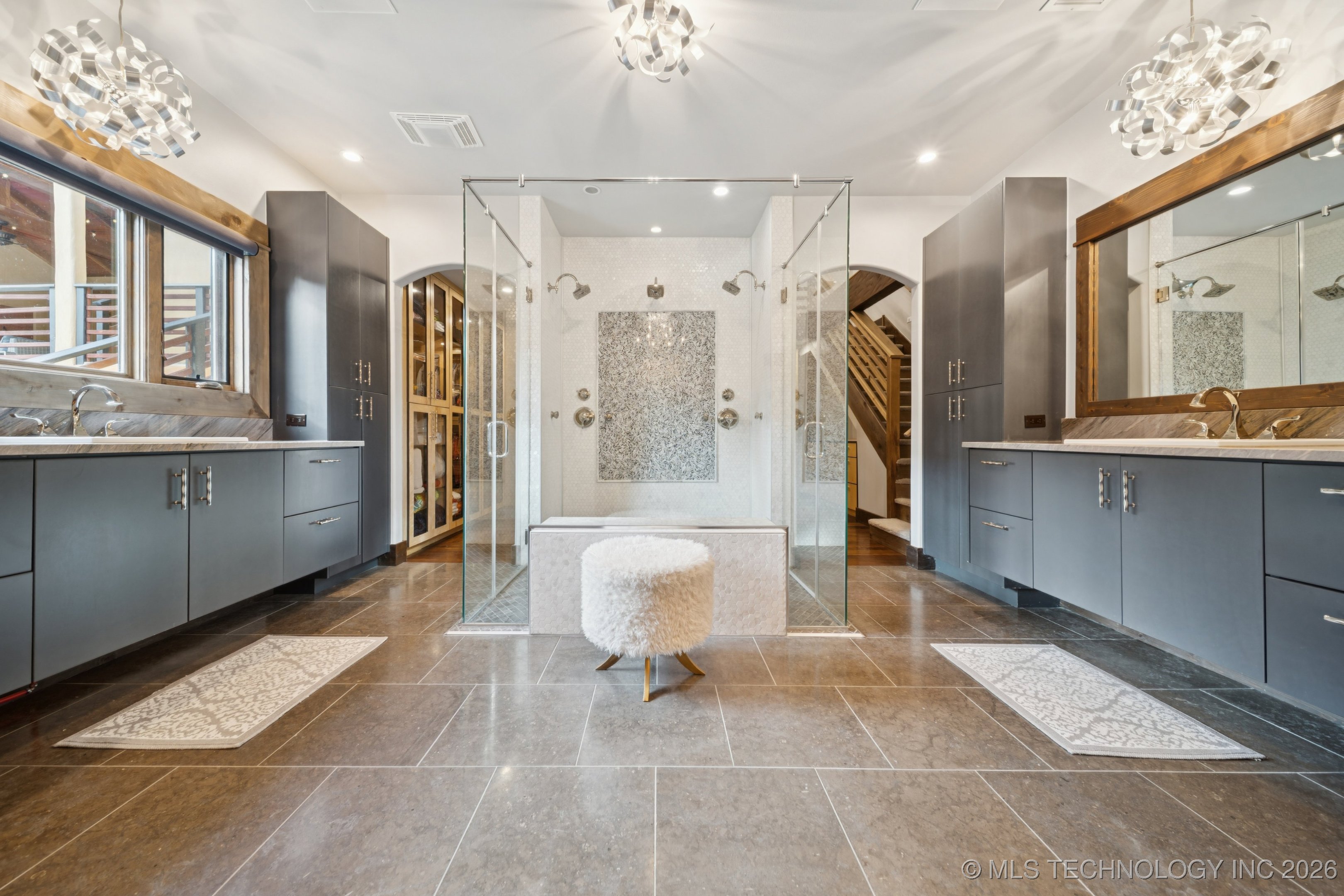 2869 E 72nd Street Property Photo 55