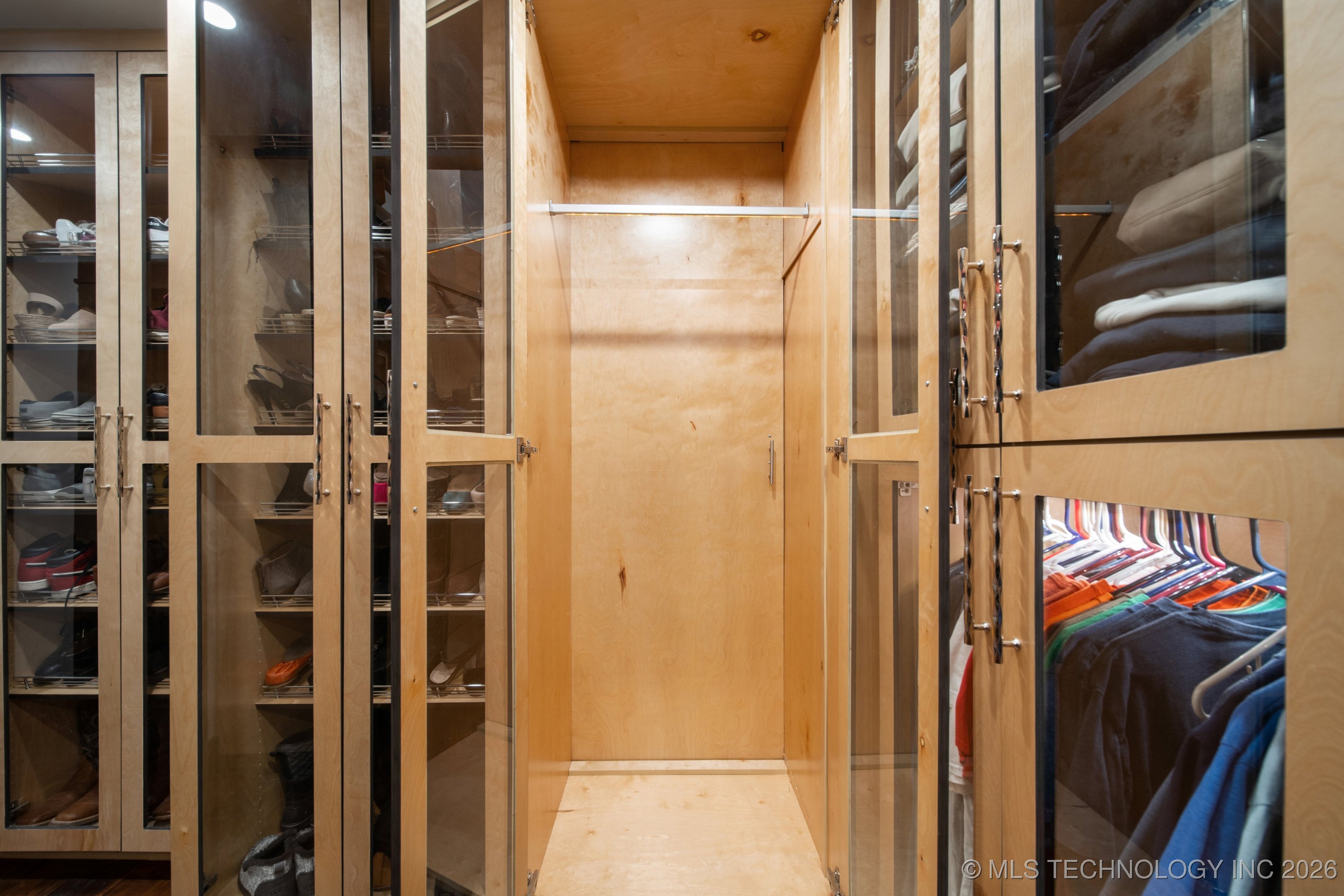 2869 E 72nd Street Property Photo 60