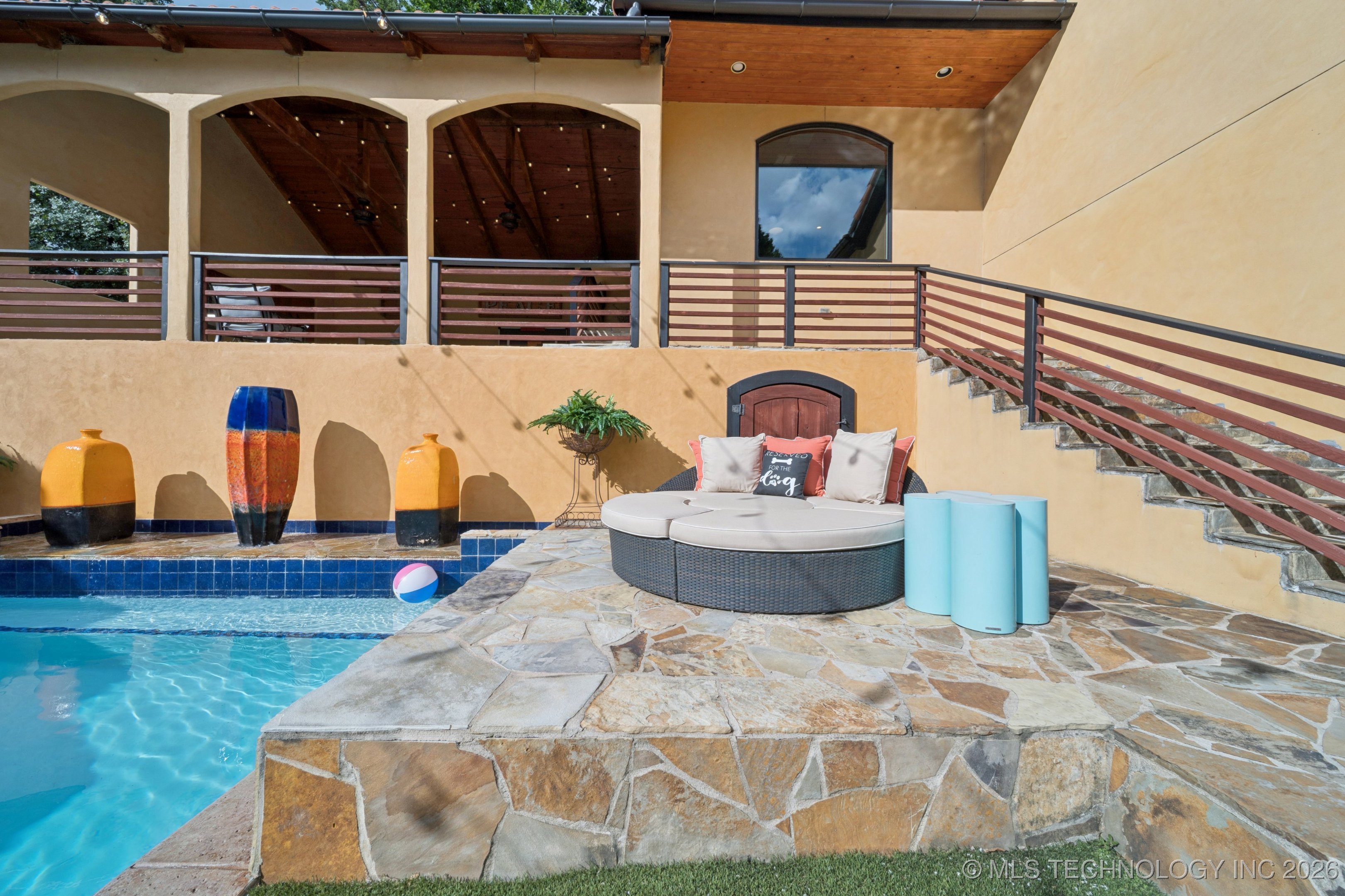 2869 E 72nd Street Property Photo 79