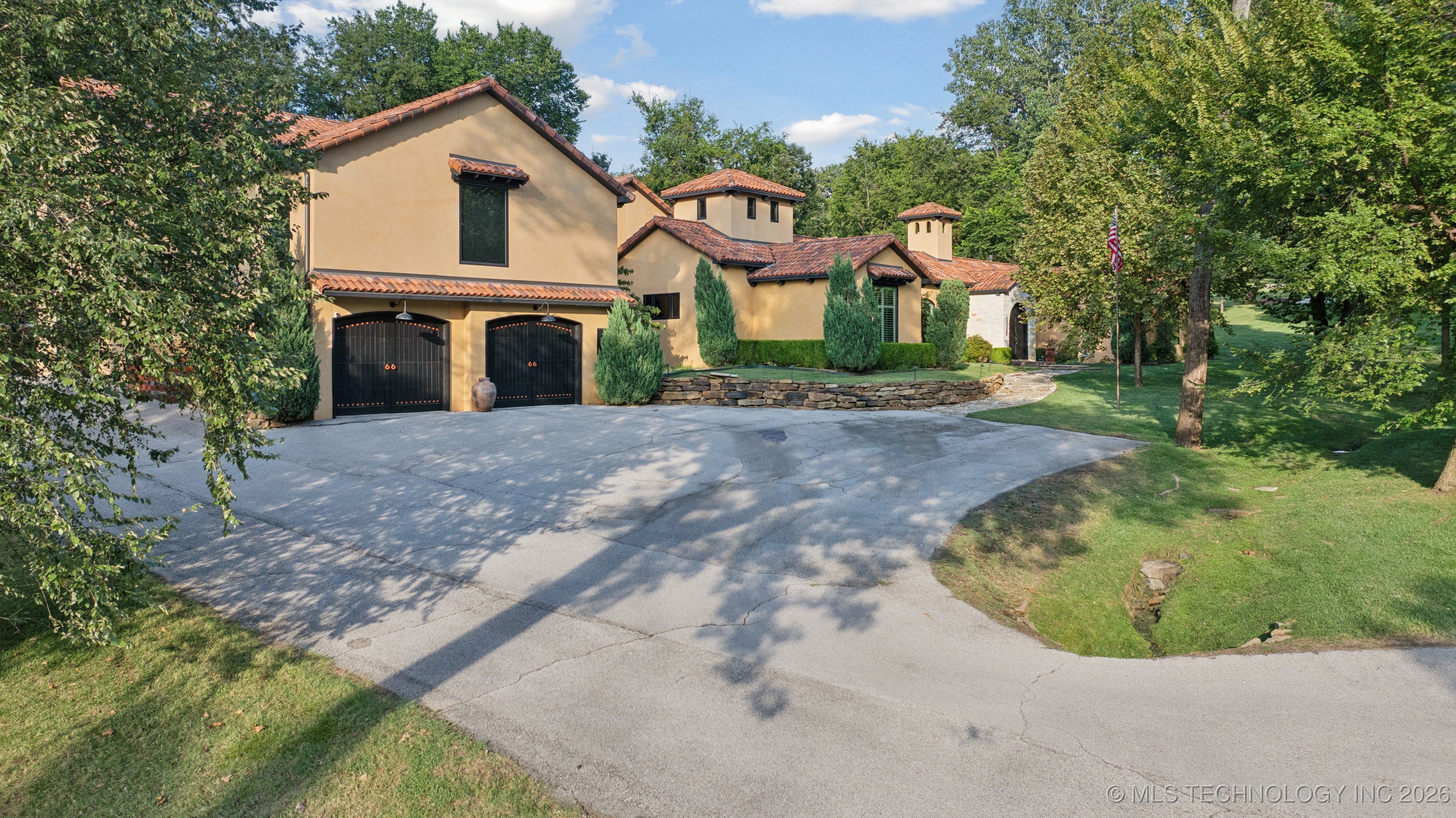 2869 E 72nd Street Property Photo 85