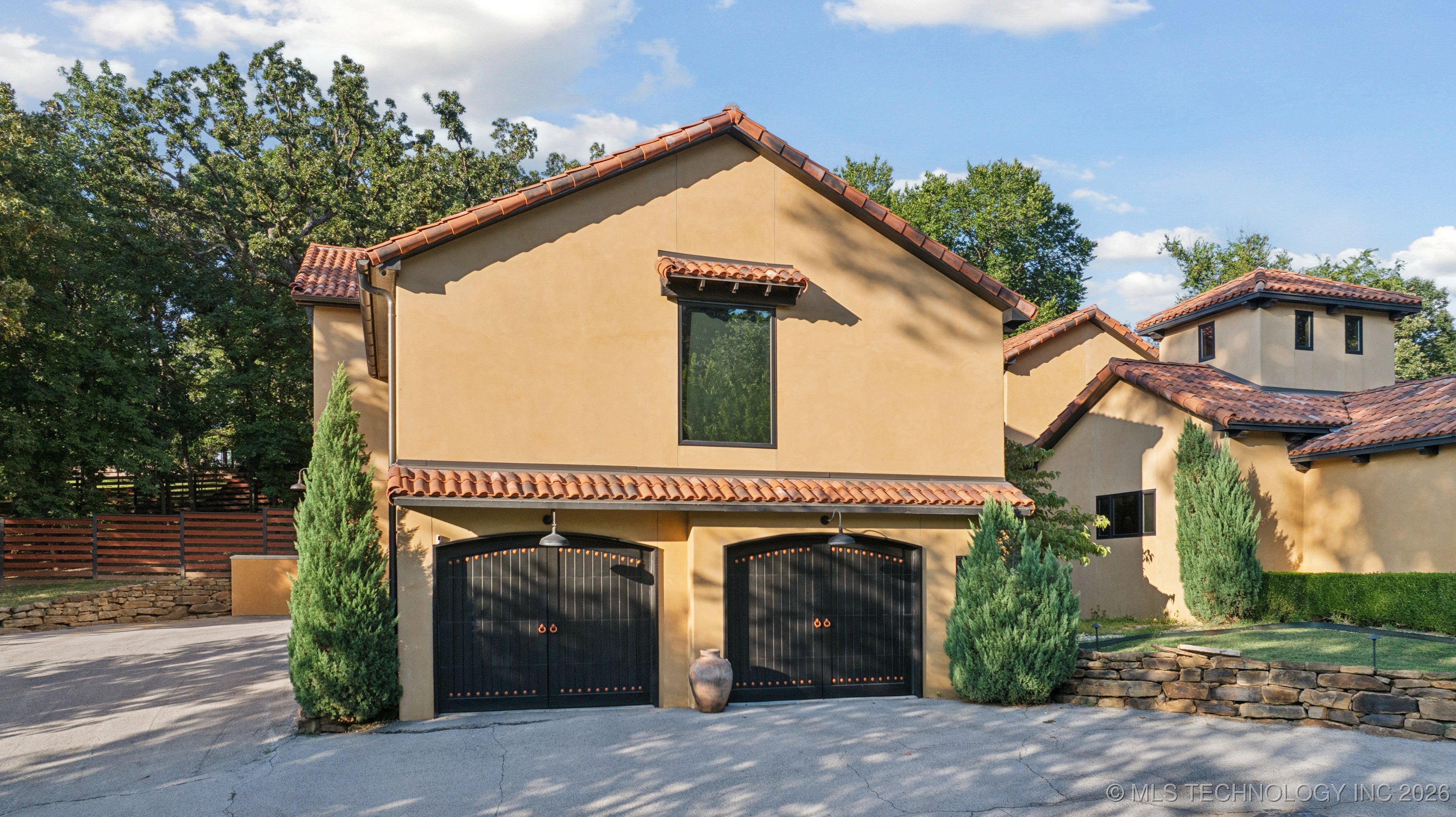 2869 E 72nd Street Property Photo 87