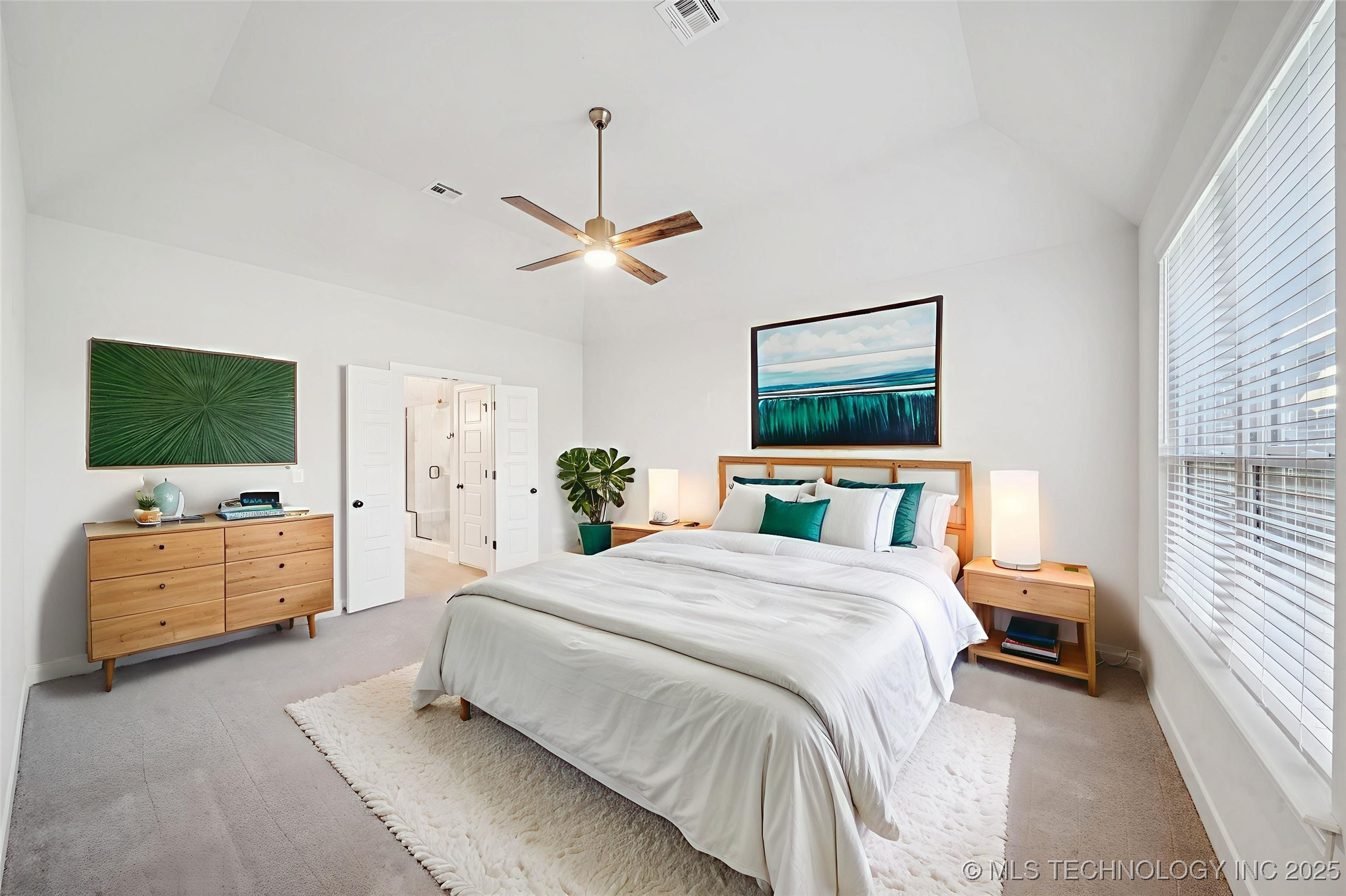 407 N 84th Place Property Photo 11