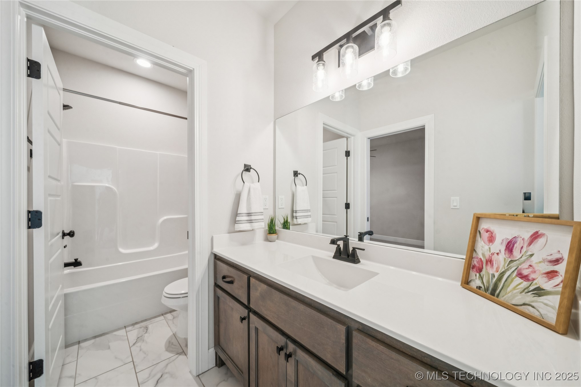 407 N 84th Place Property Photo 22