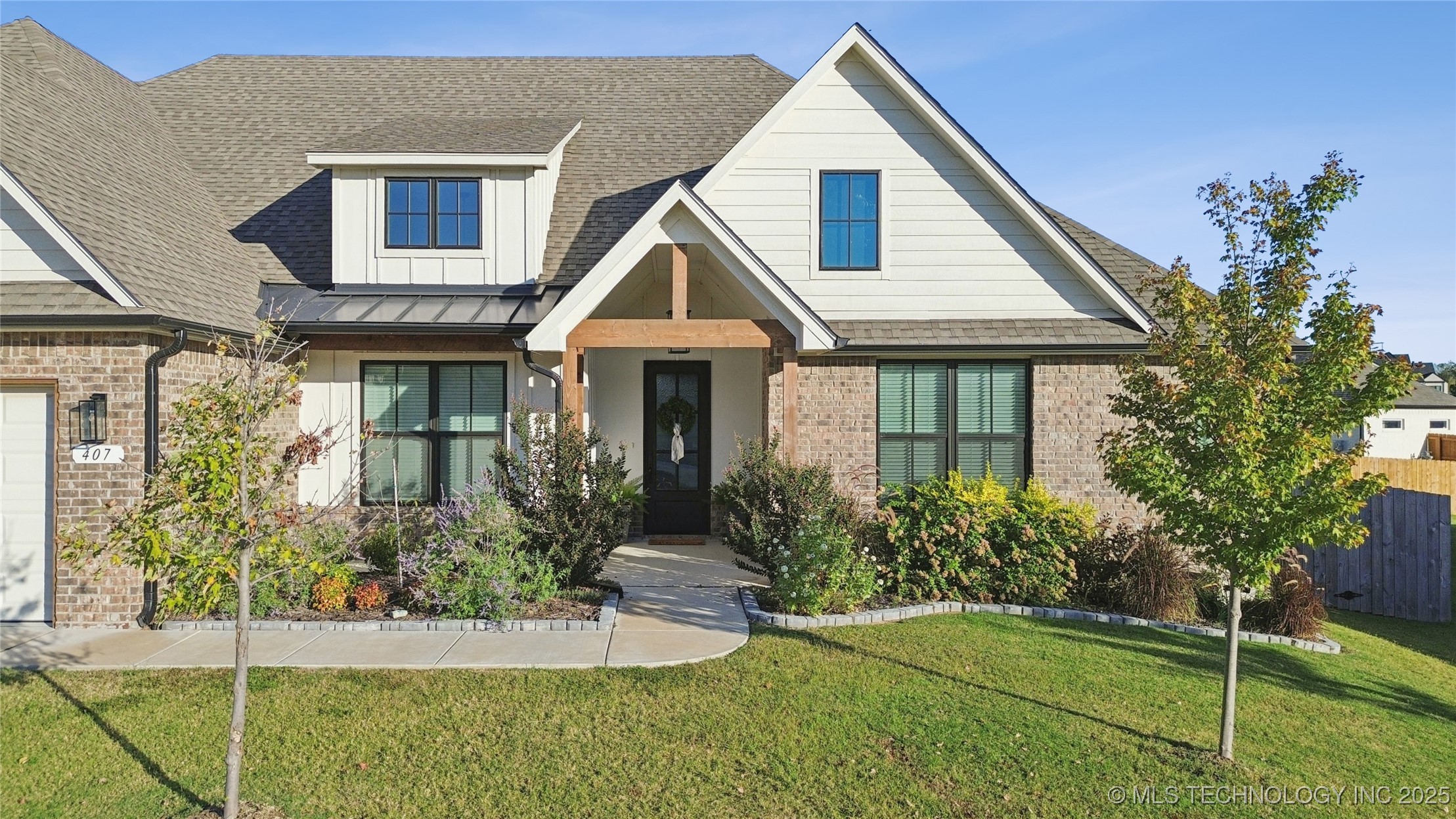 407 N 84th Place Property Photo 31