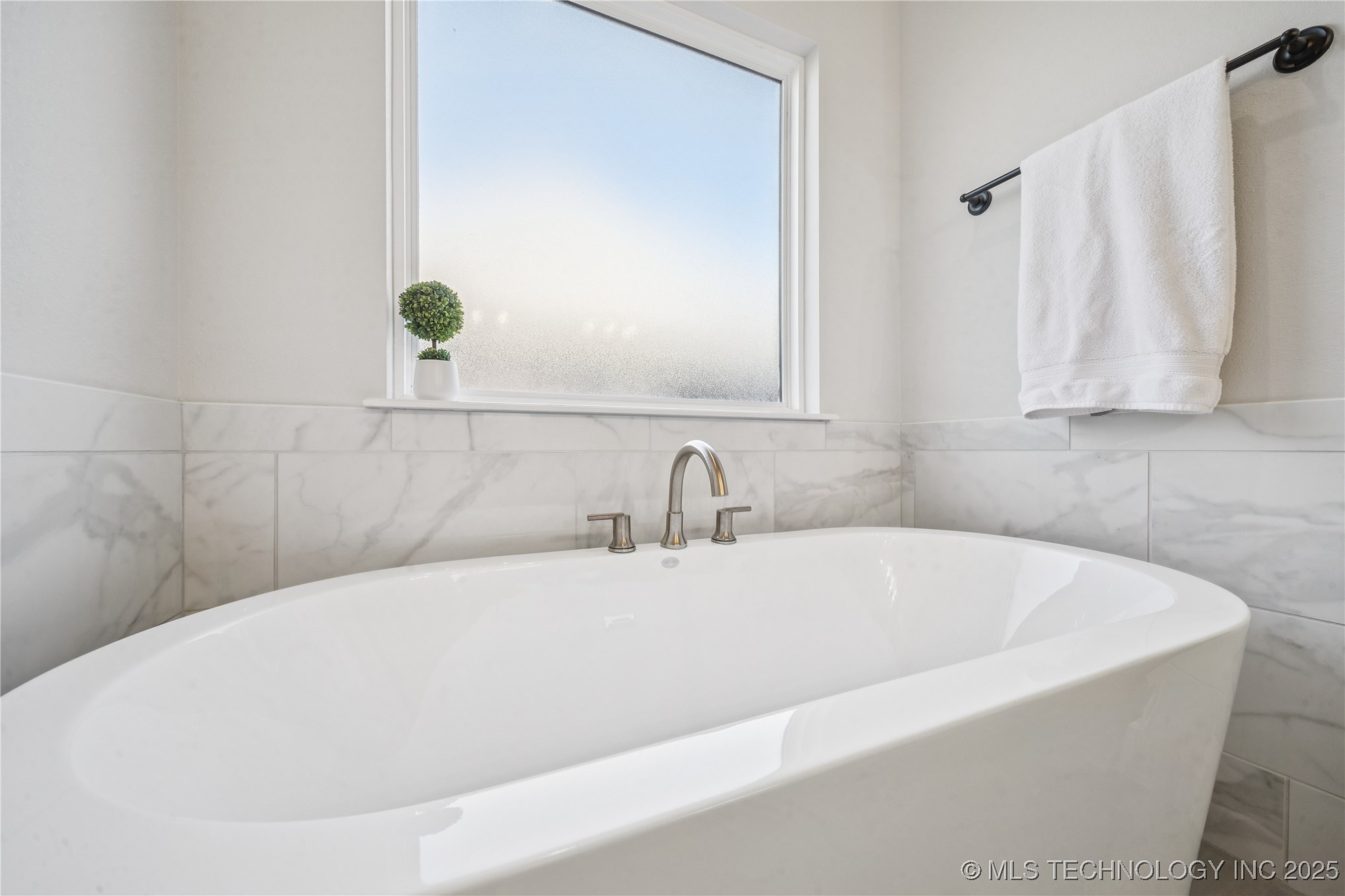 407 N 84th Place Property Photo 49