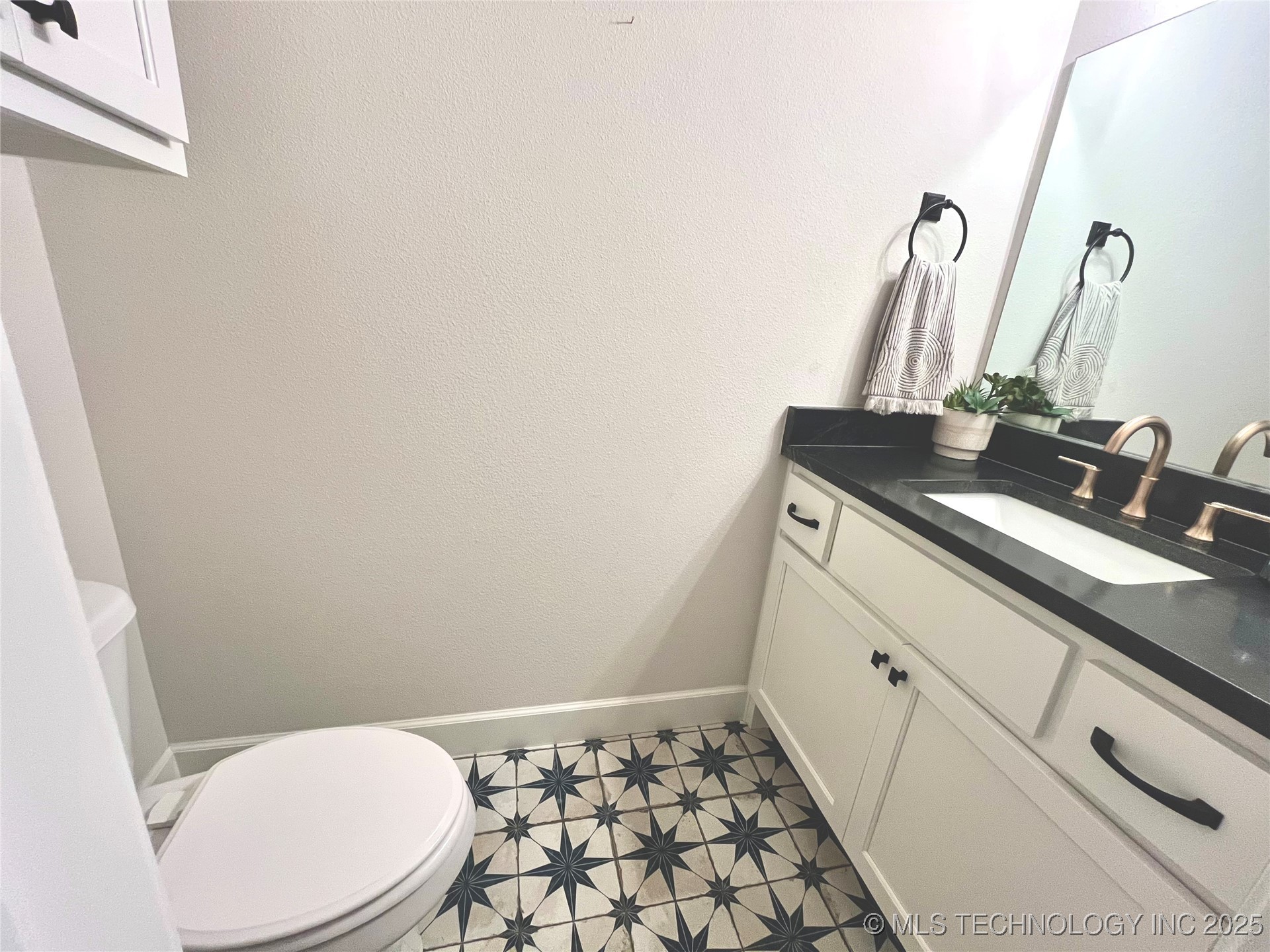 407 N 84th Place Property Photo 53