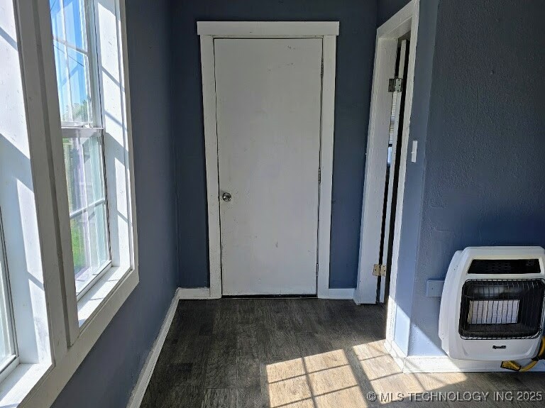 303 S Bluff Property Photo 23