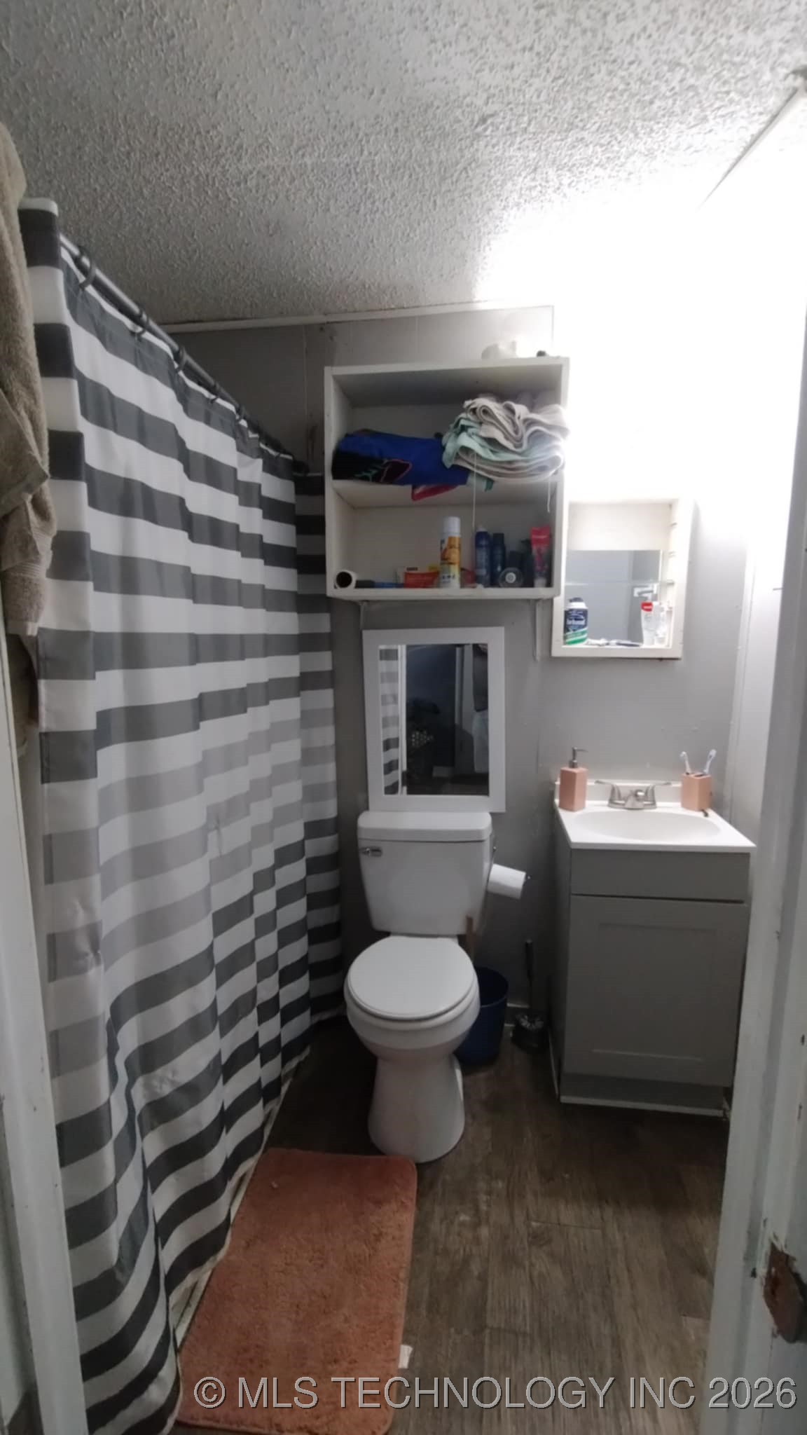 303 S Bluff Property Photo 30