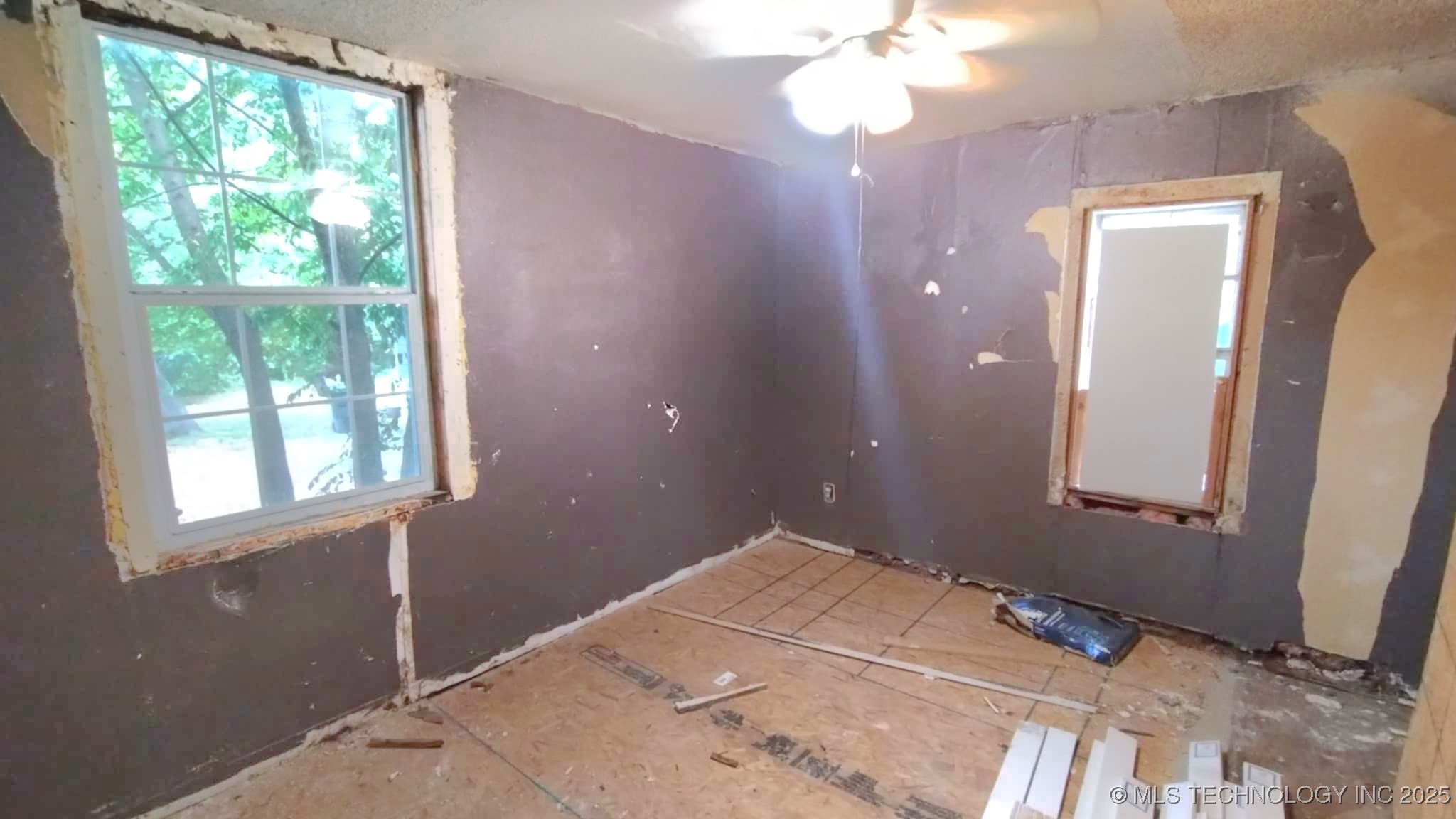 303 S Bluff Property Photo 31