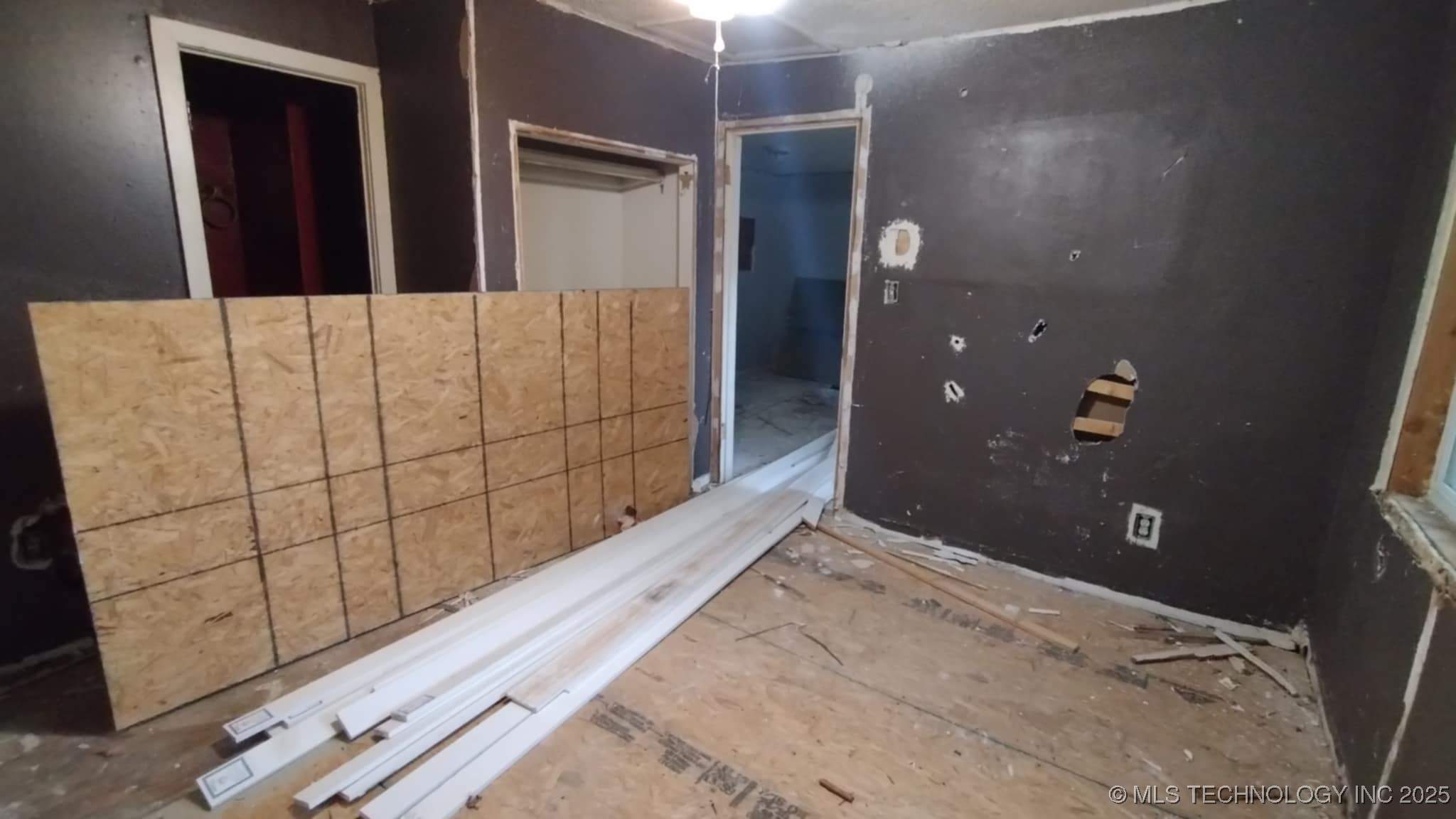 303 S Bluff Property Photo 35