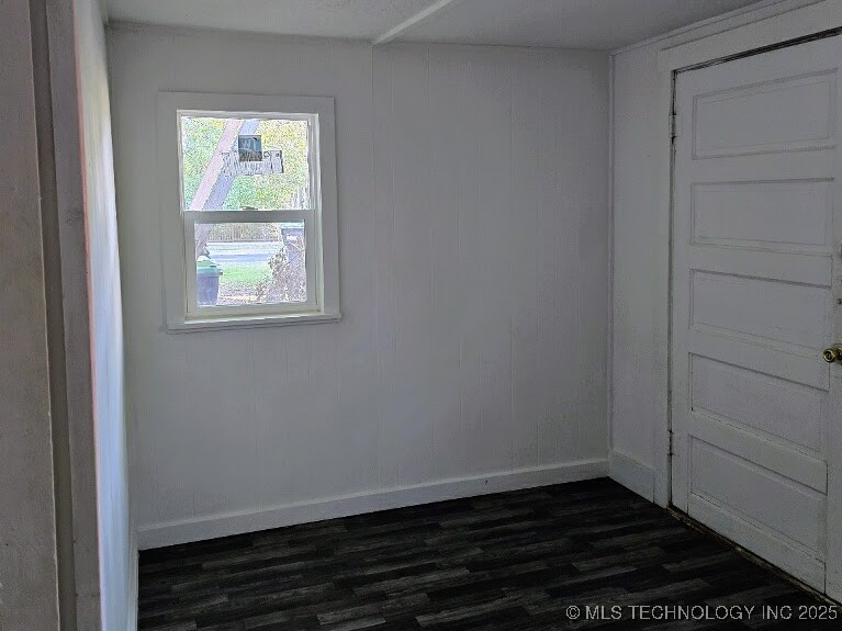 303 S Bluff Property Photo 46