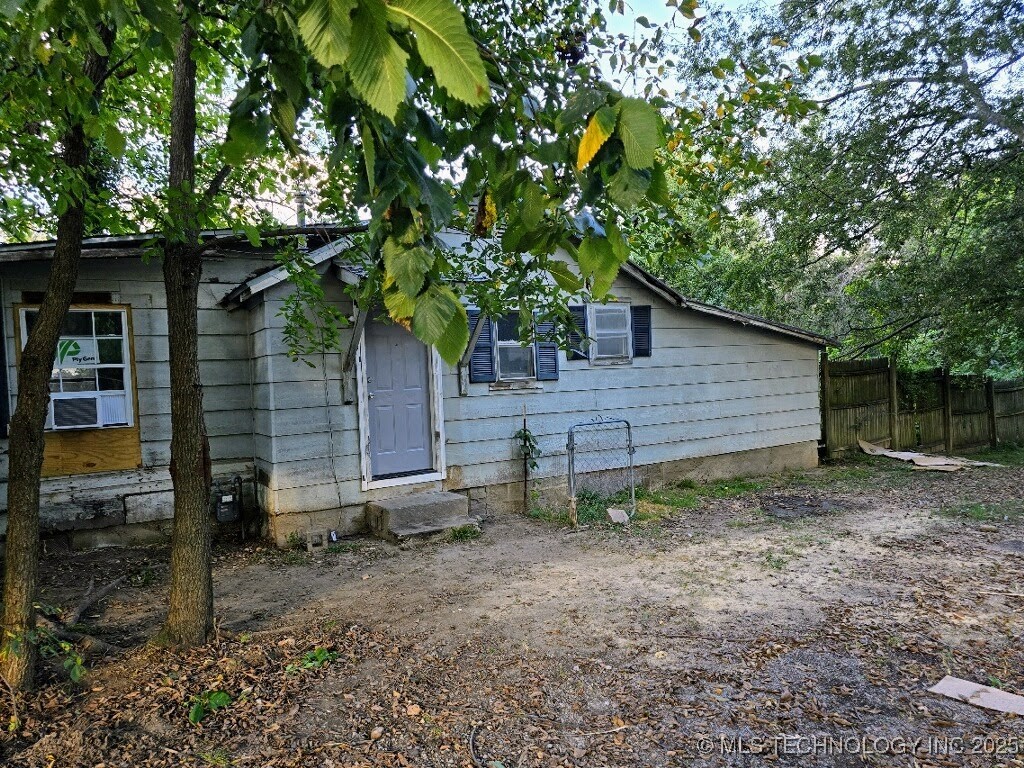 303 S Bluff Property Photo 51