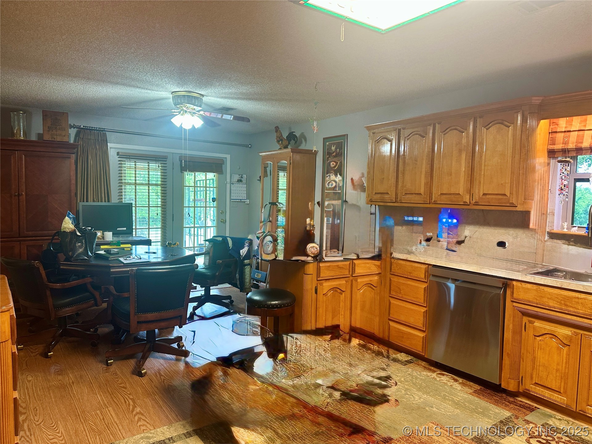 9120 S Horizon Lane Property Photo 8