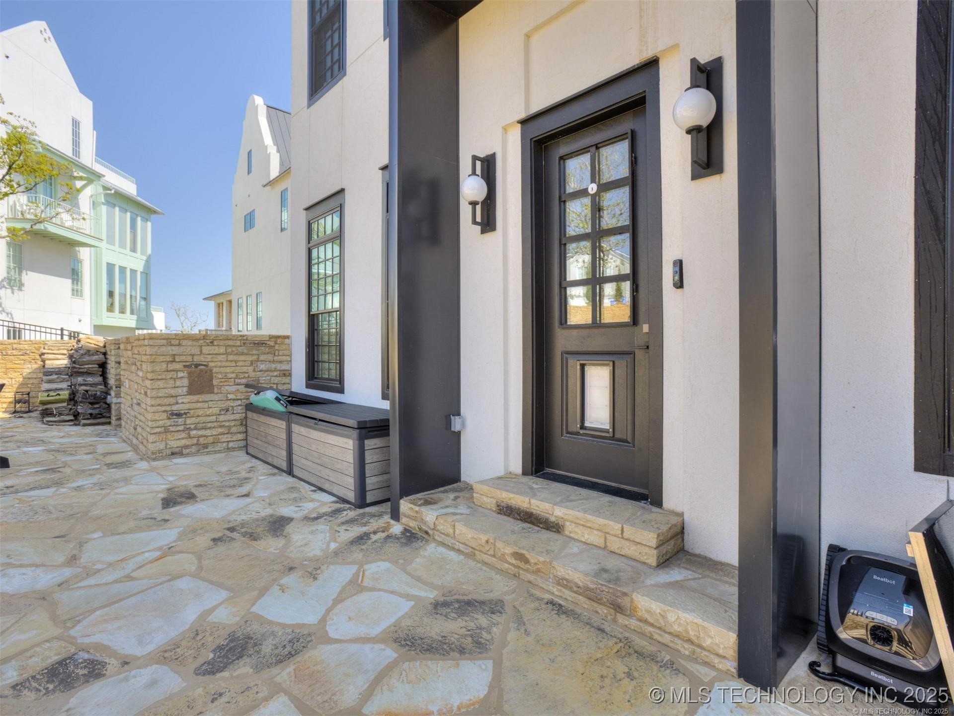 107 Lower Green Way Property Photo 4