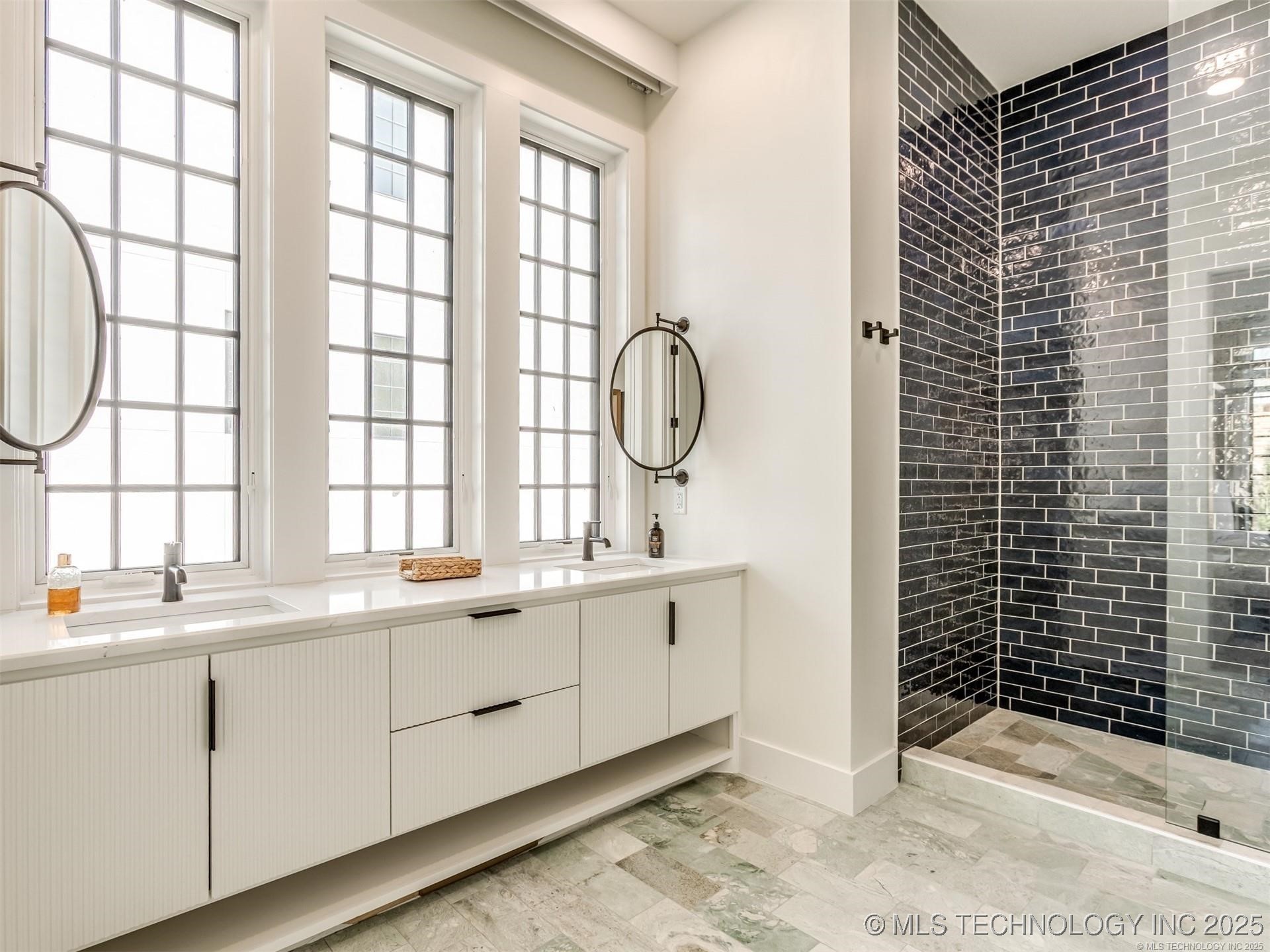 107 Lower Green Way Property Photo 23