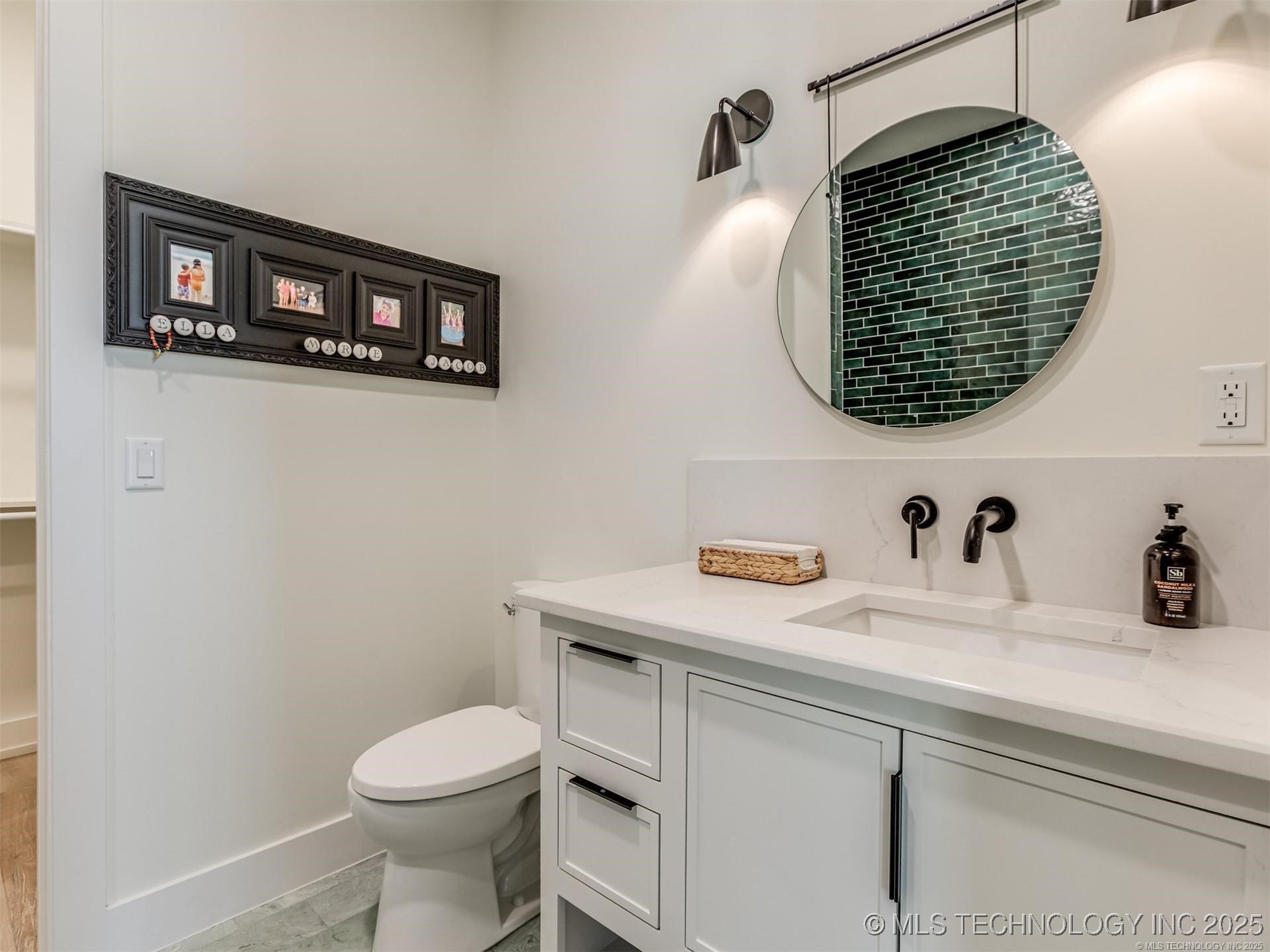 107 Lower Green Way Property Photo 40