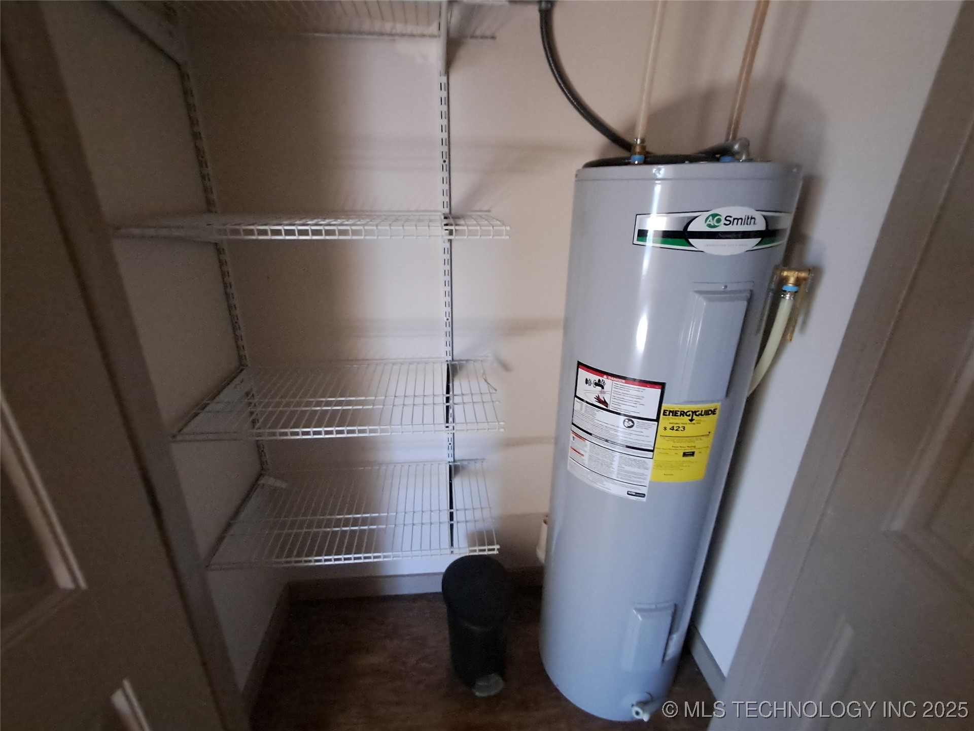 210 9th Se Property Photo 6