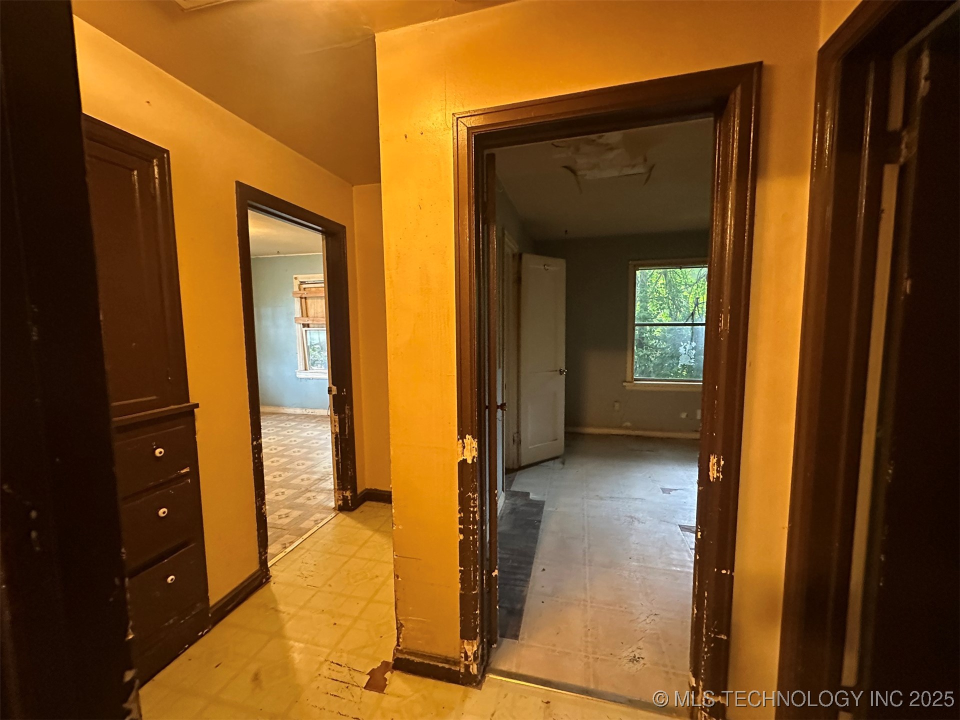 28 S Toledo Avenue Property Photo 11