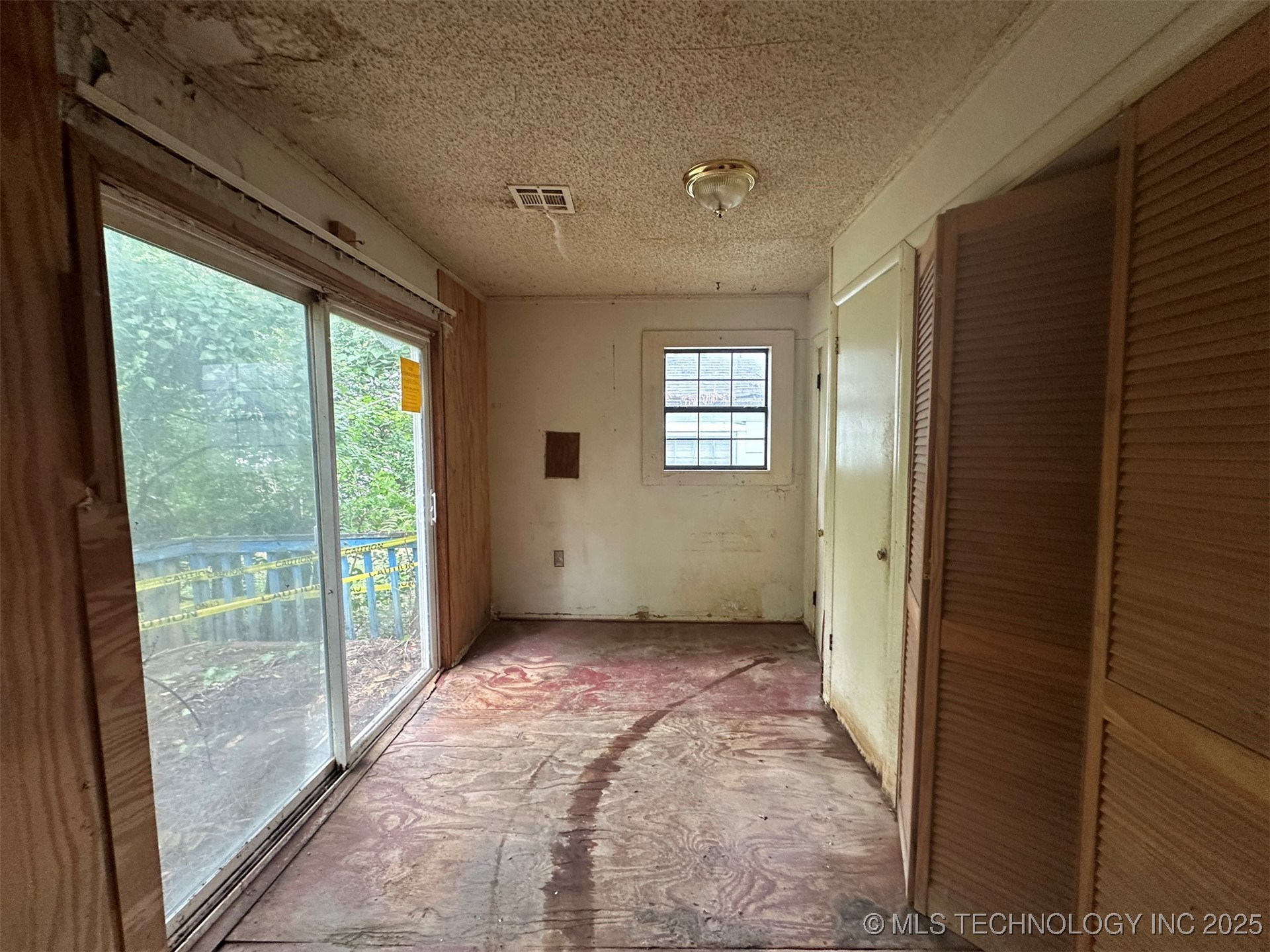 28 S Toledo Avenue Property Photo 21