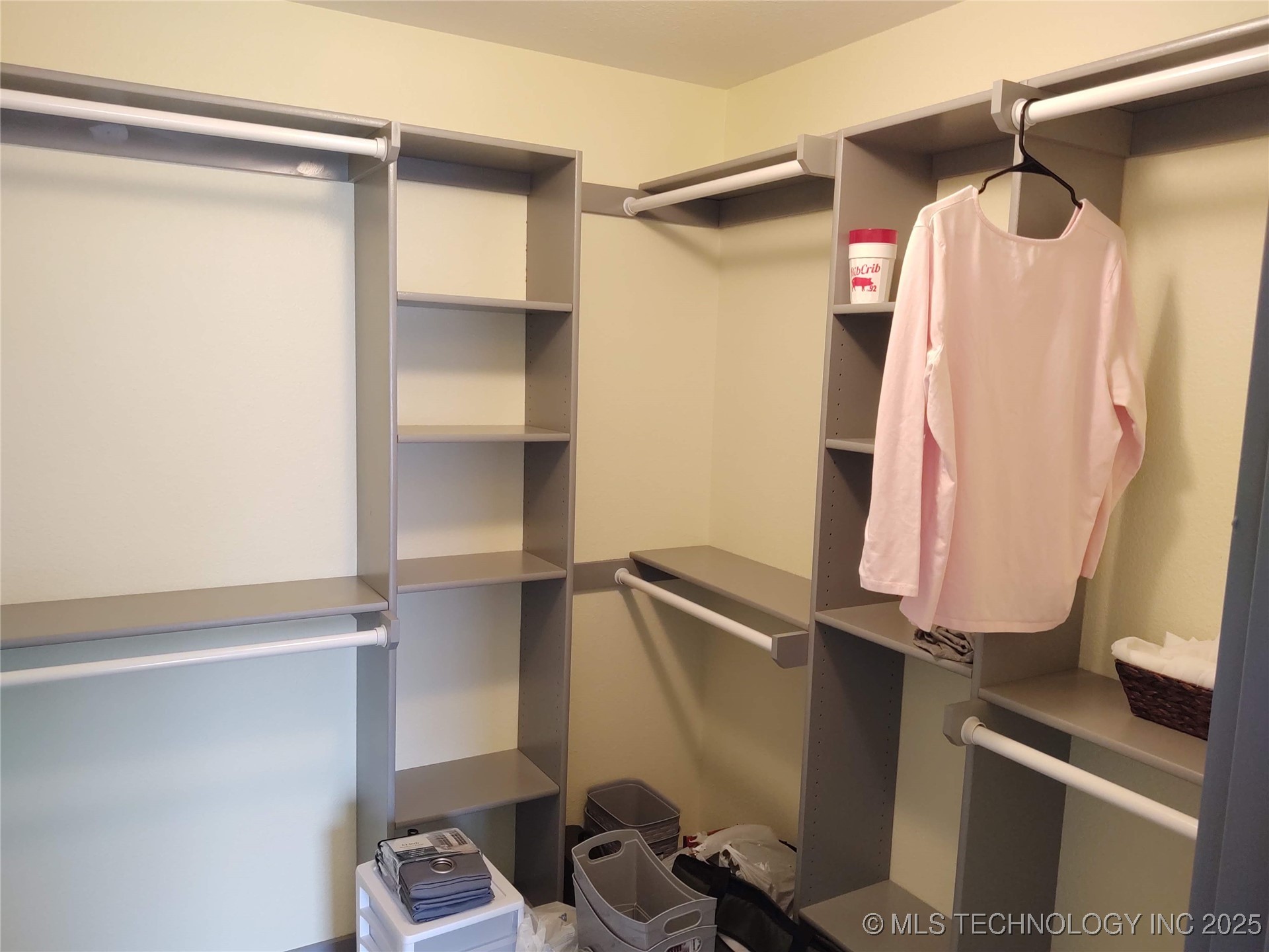 837 C Se Property Photo 18