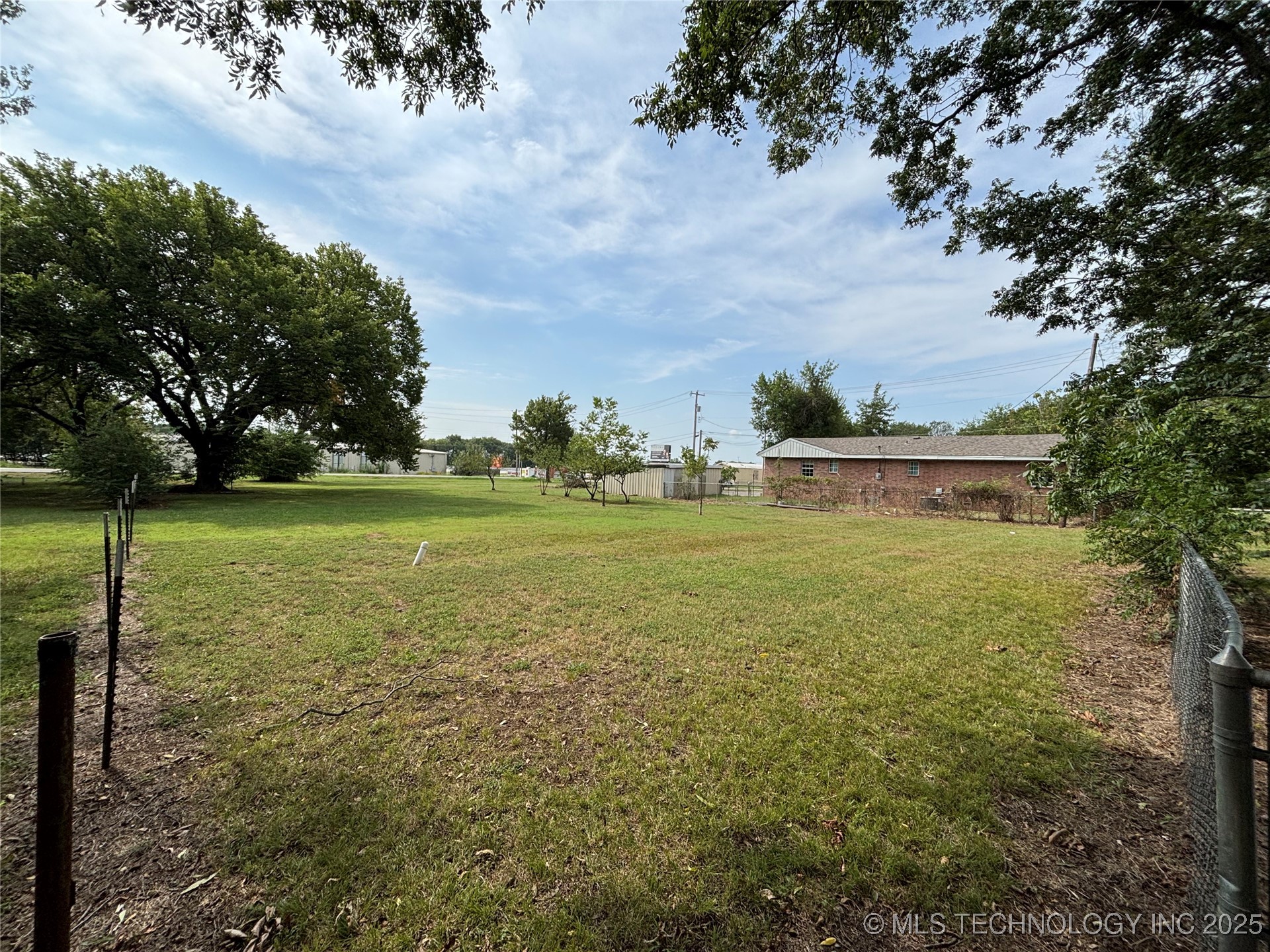 108 W Bryan Avenue Property Photo 7