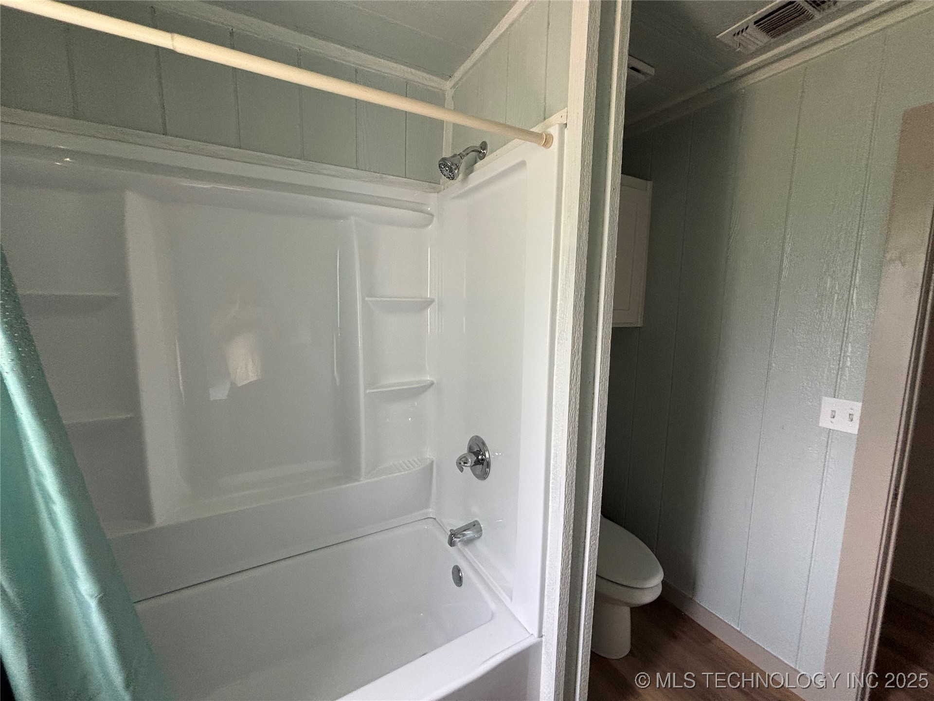 108 W Bryan Avenue Property Photo 30