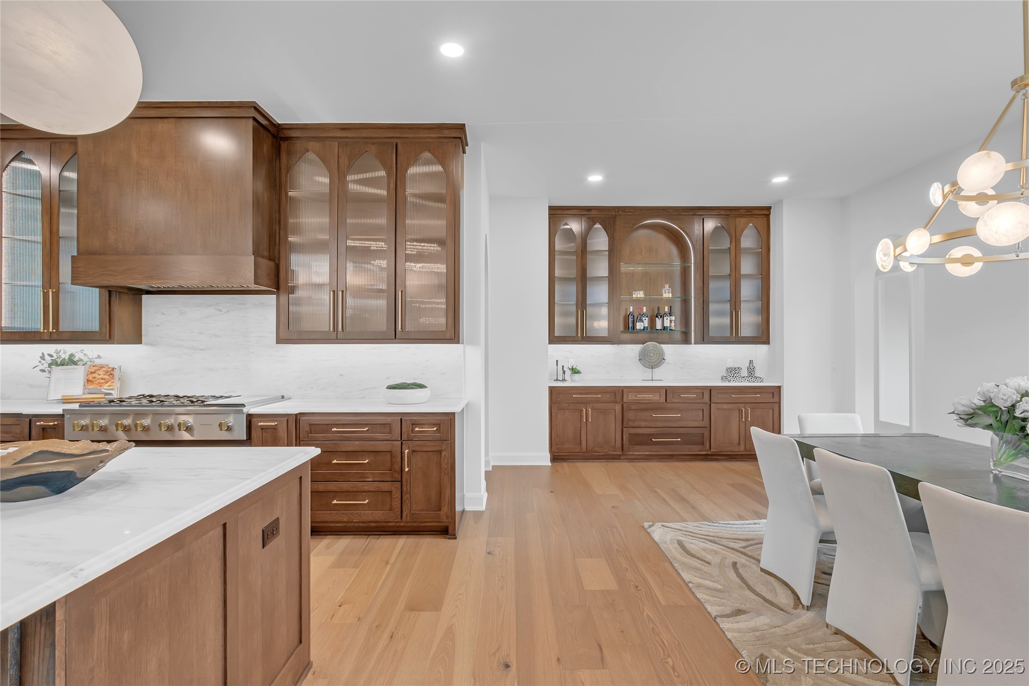 10604 S Holley Street Property Photo 16