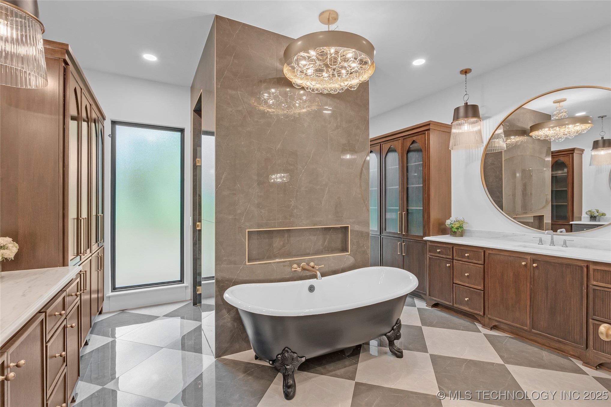 10604 S Holley Street Property Photo 32