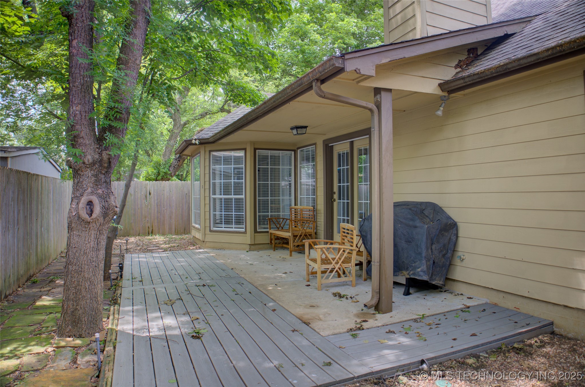 5512 S Columbia Court Property Photo 36