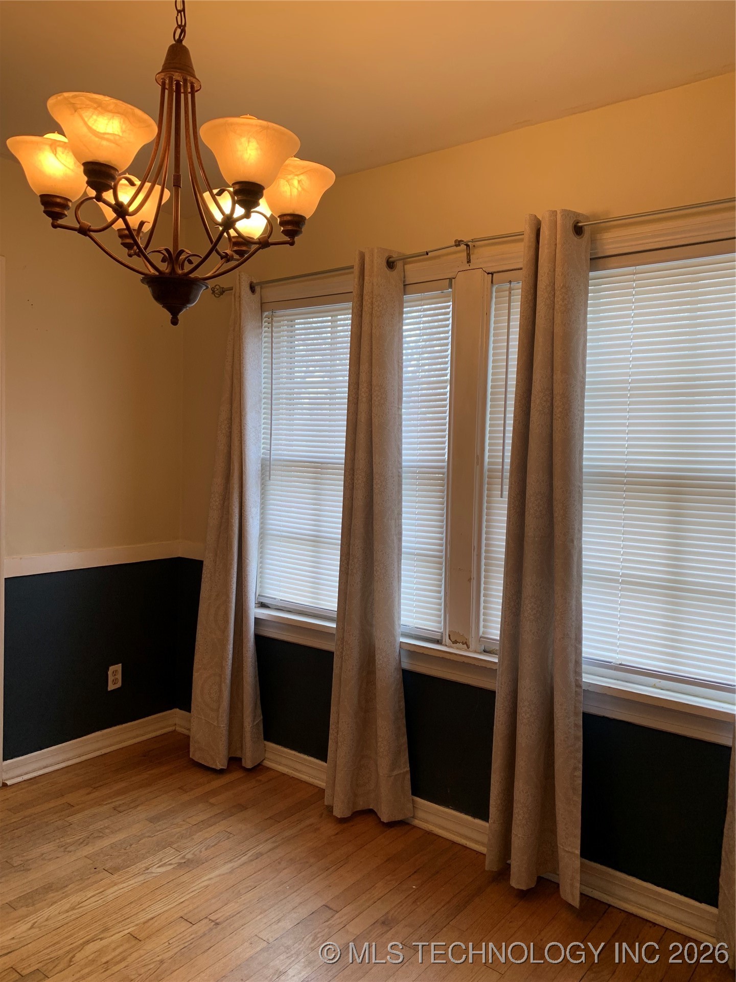 141 N College Avenue Property Photo 16