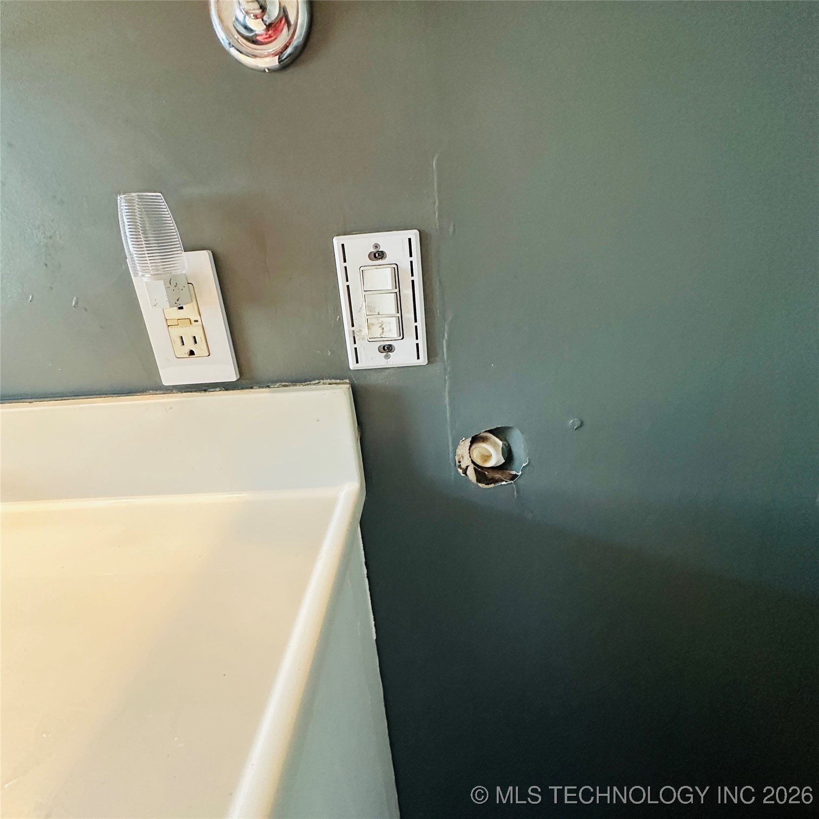 141 N College Avenue Property Photo 20