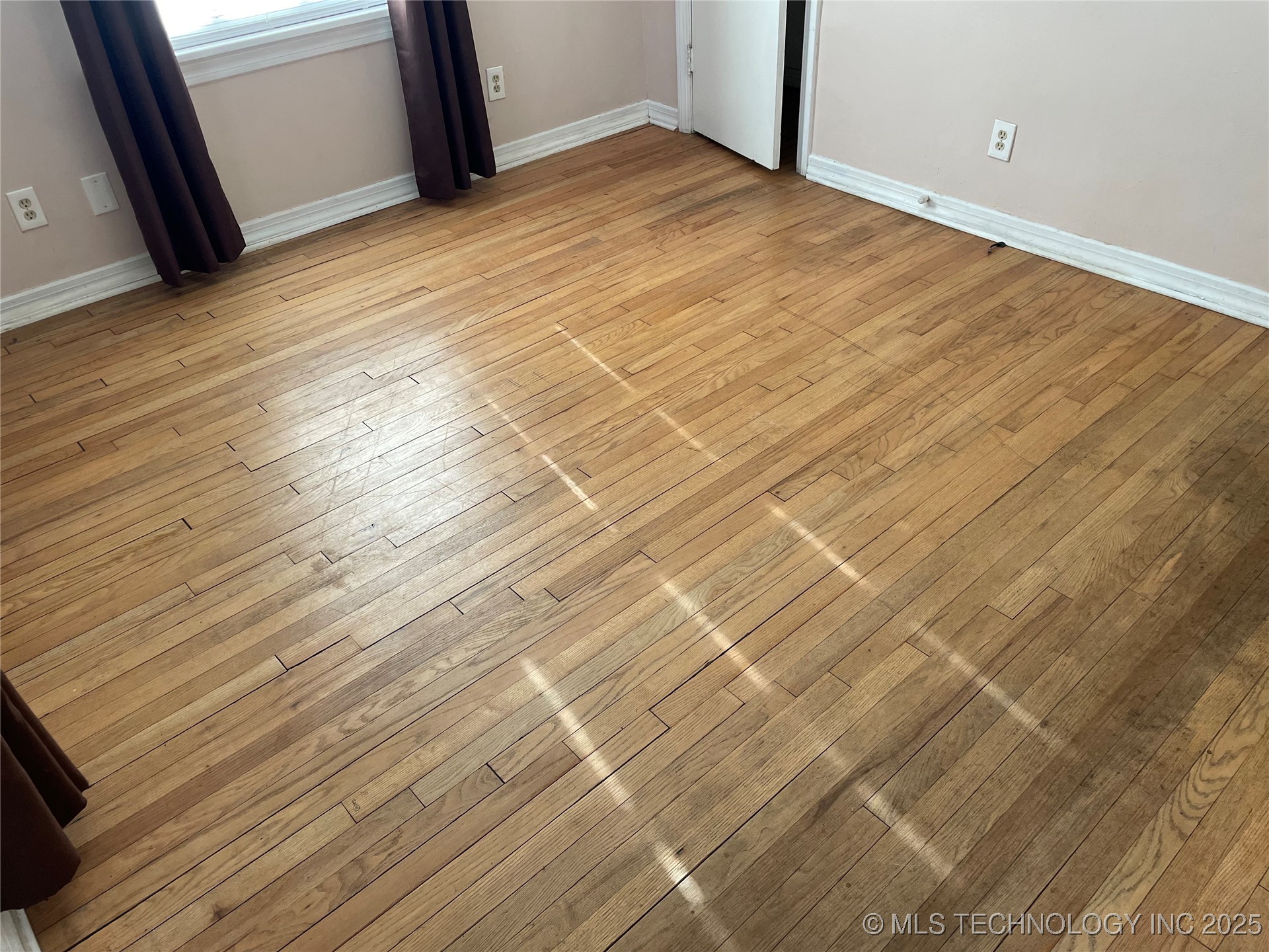 141 N College Avenue Property Photo 26