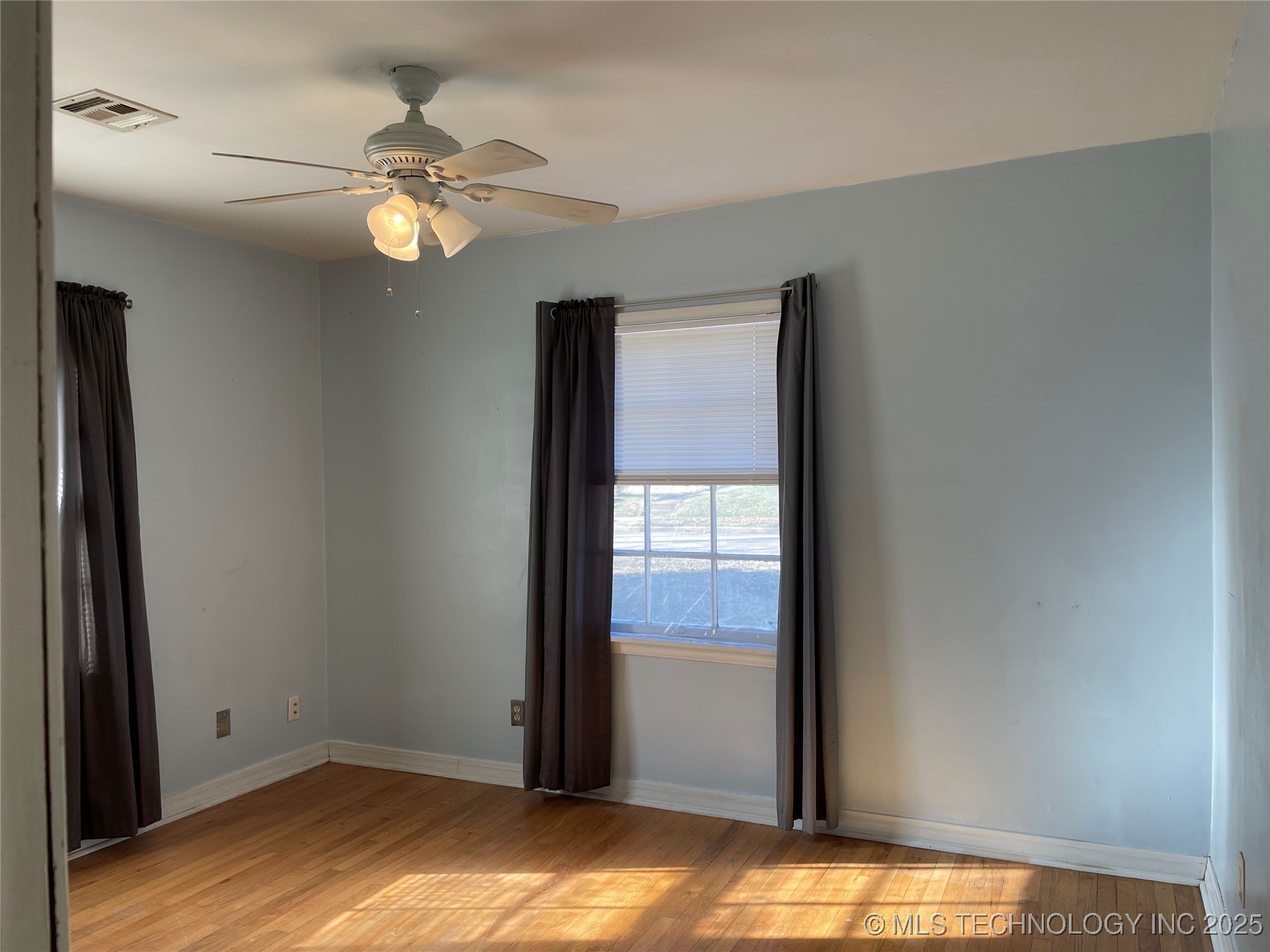 141 N College Avenue Property Photo 28