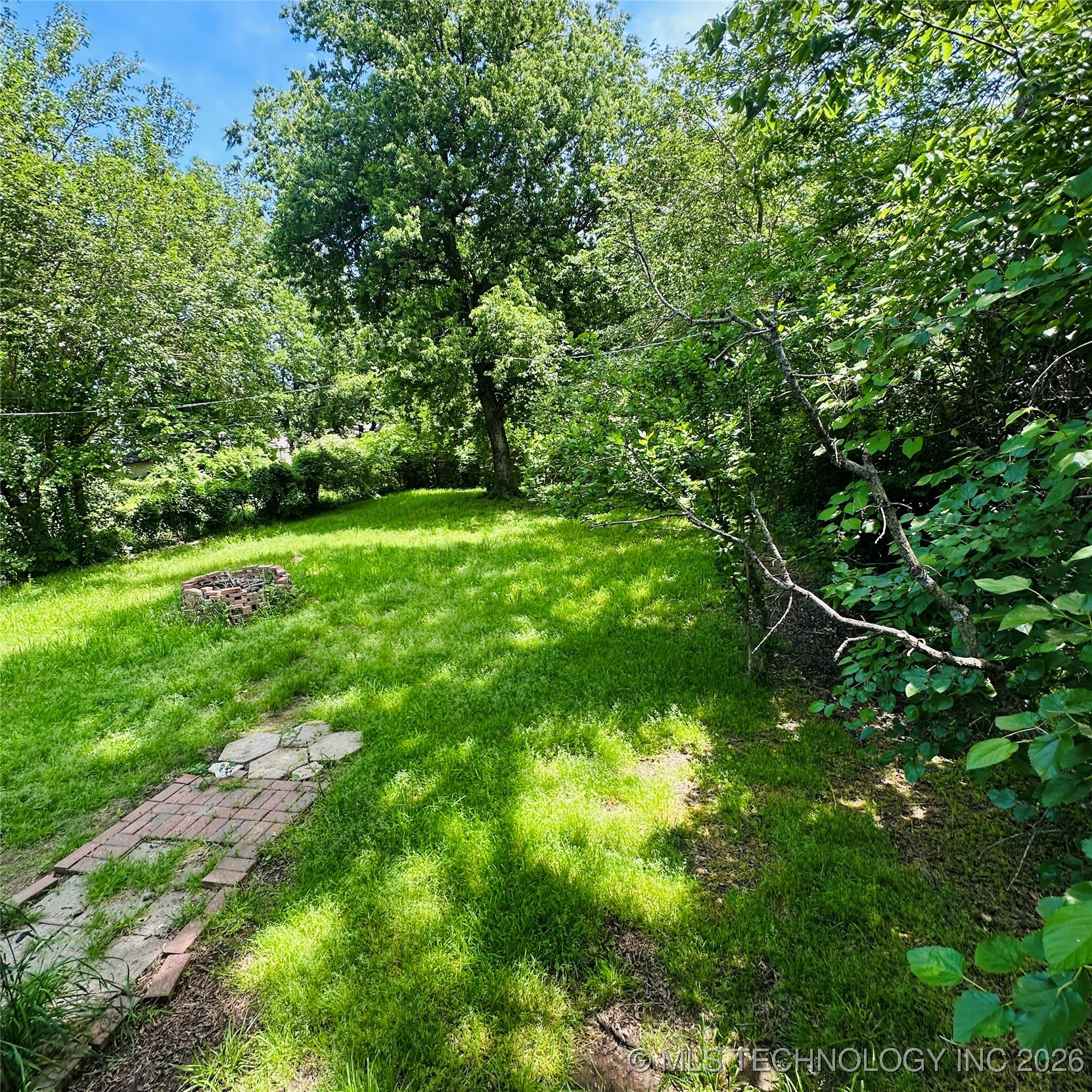 141 N College Avenue Property Photo 37