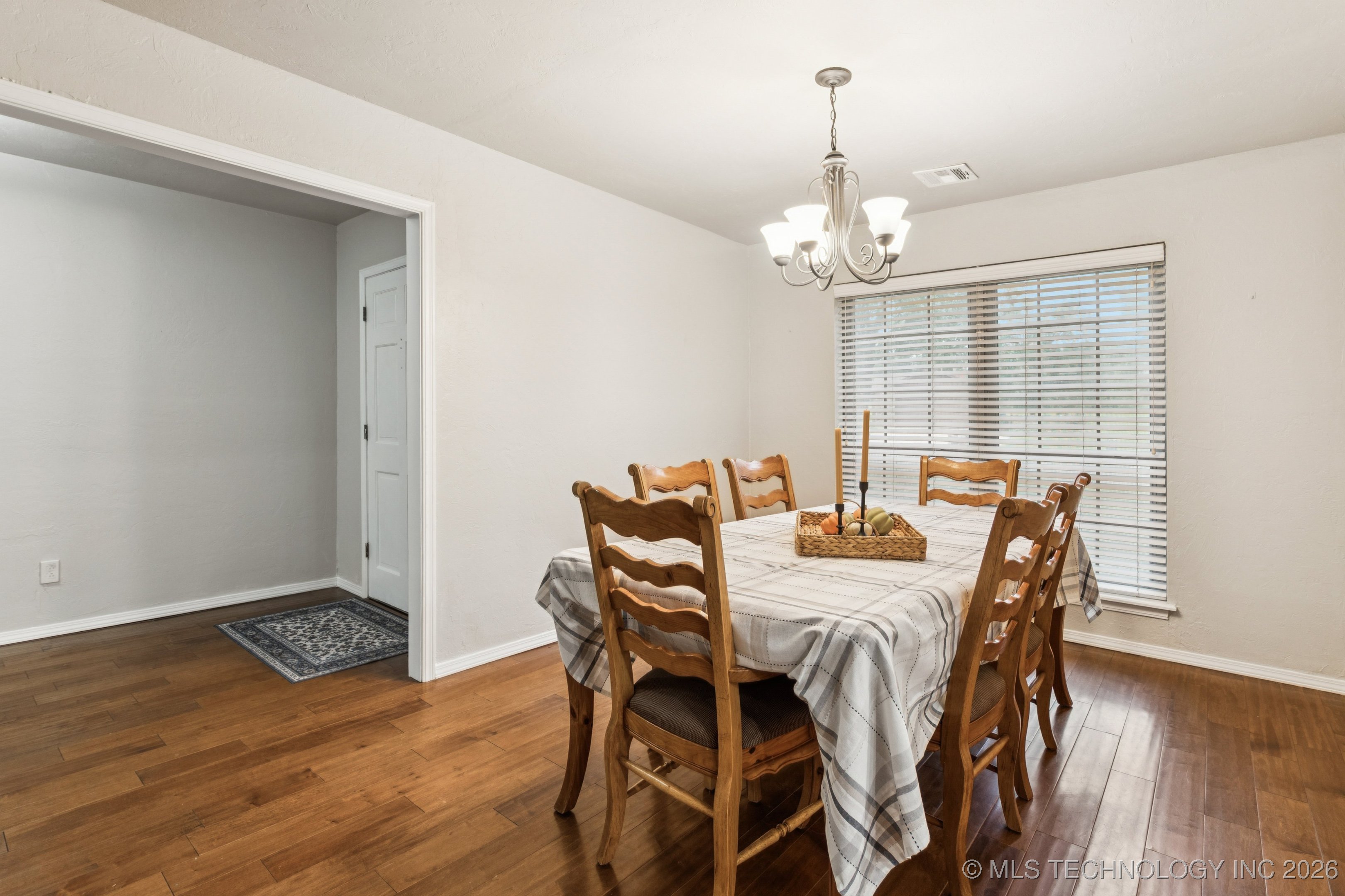 10632 E Dogwood Court Property Photo 4