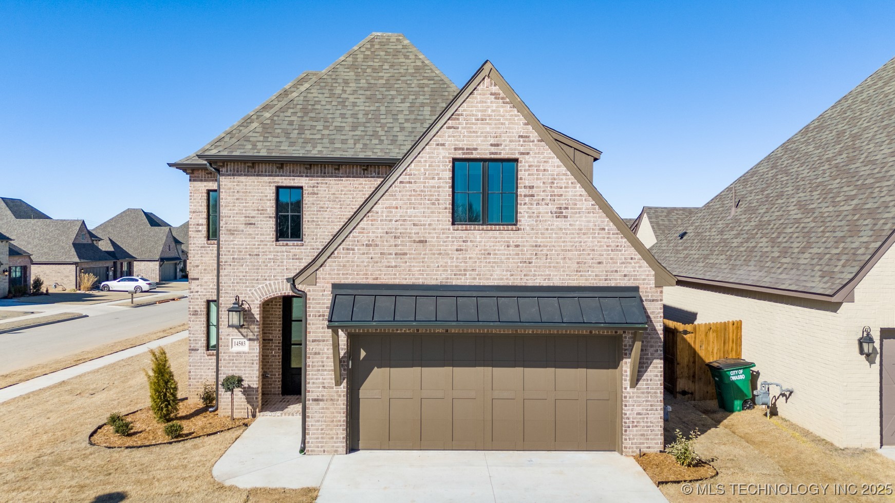 14503 E 79th Street North Property Photo 2