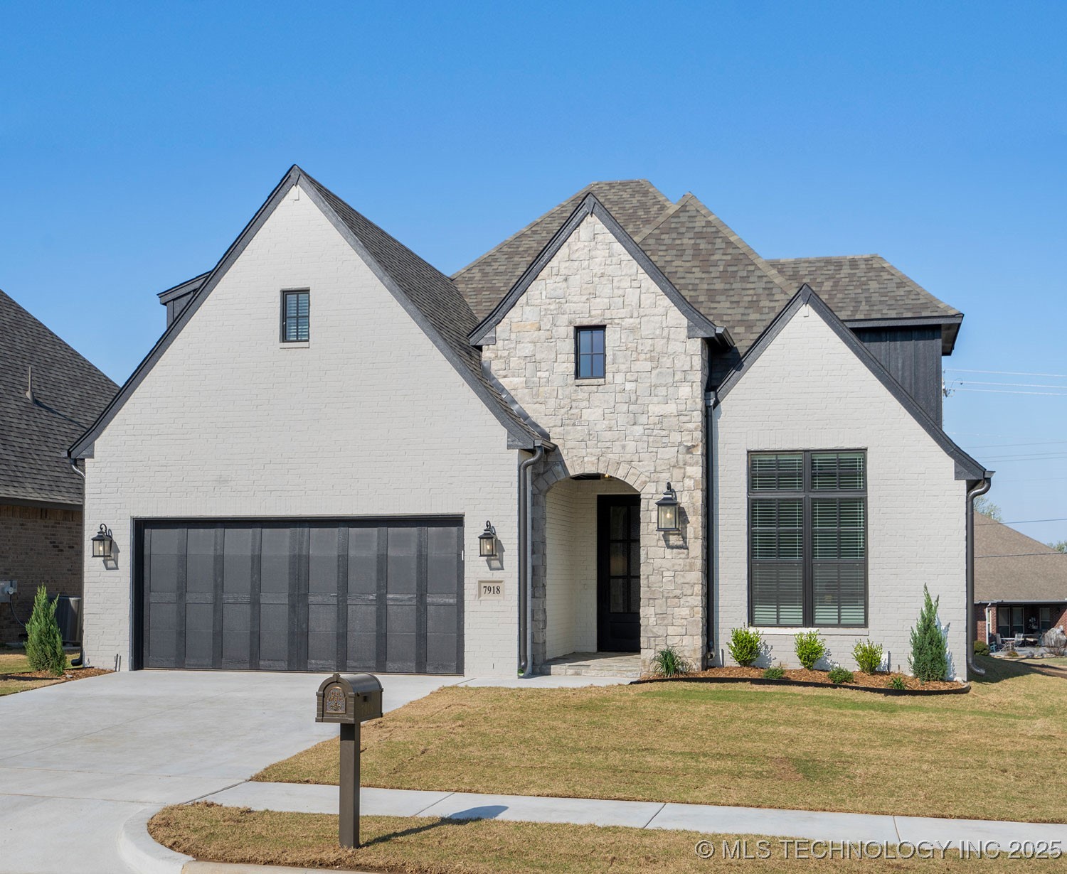 7918 N 145th East Court Property Photo 1