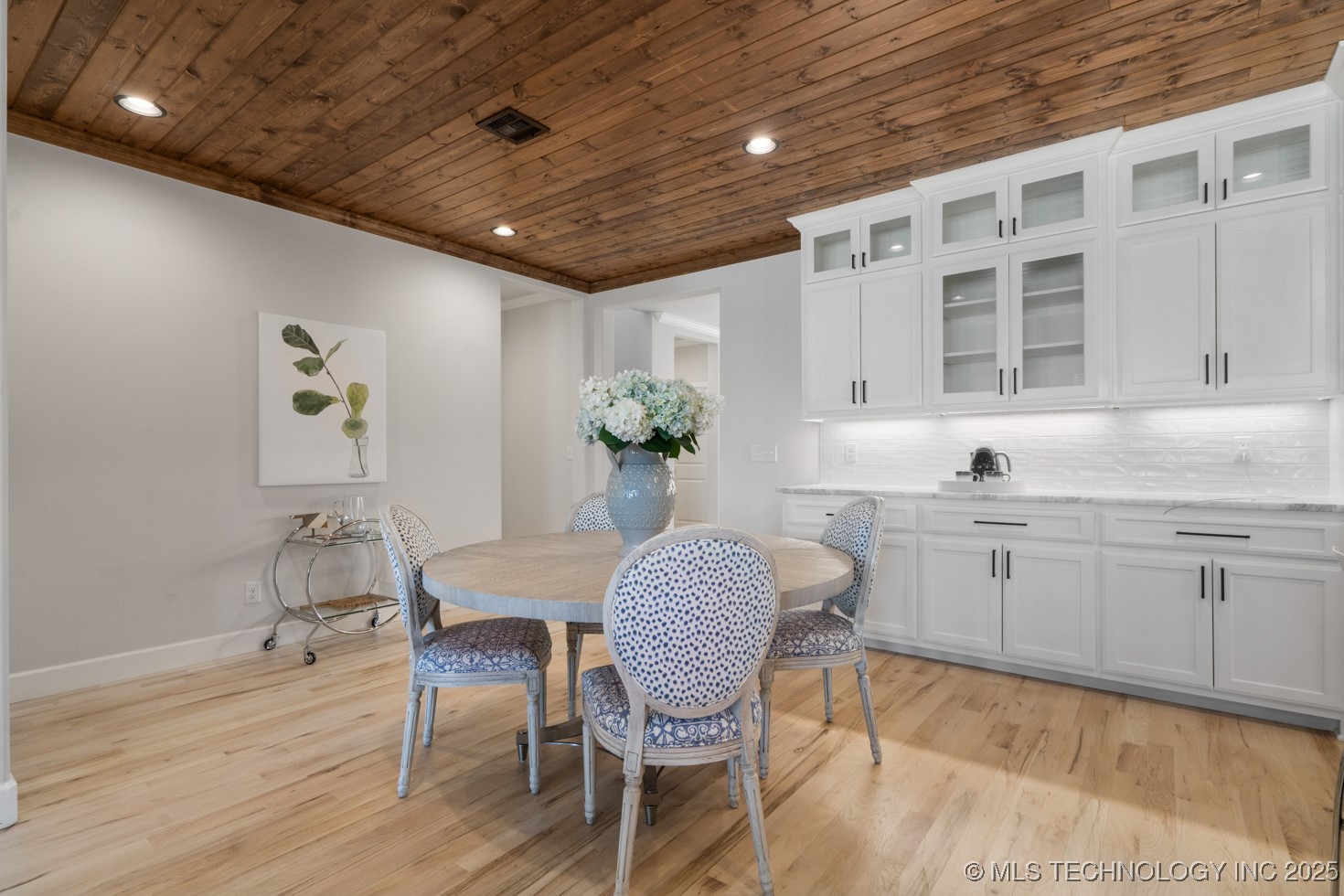 7918 N 145th East Court Property Photo 8