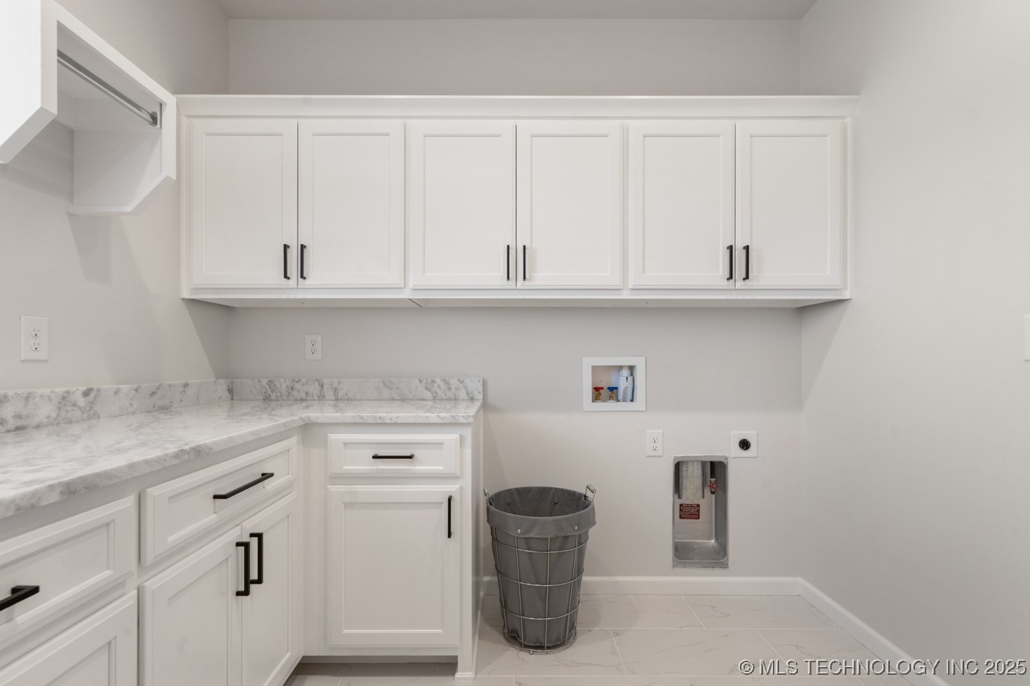 7918 N 145th East Court Property Photo 27