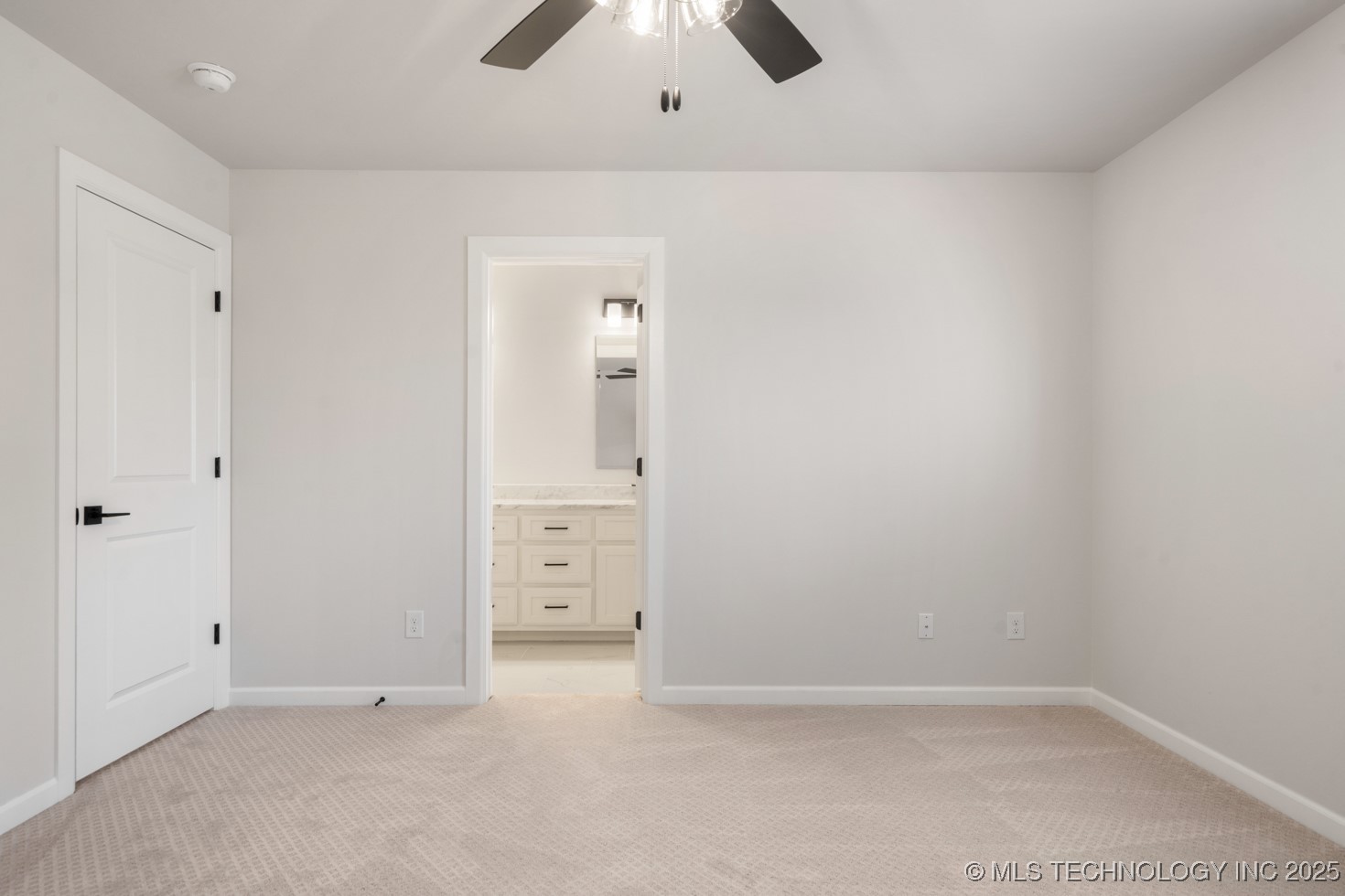 7918 N 145th East Court Property Photo 32