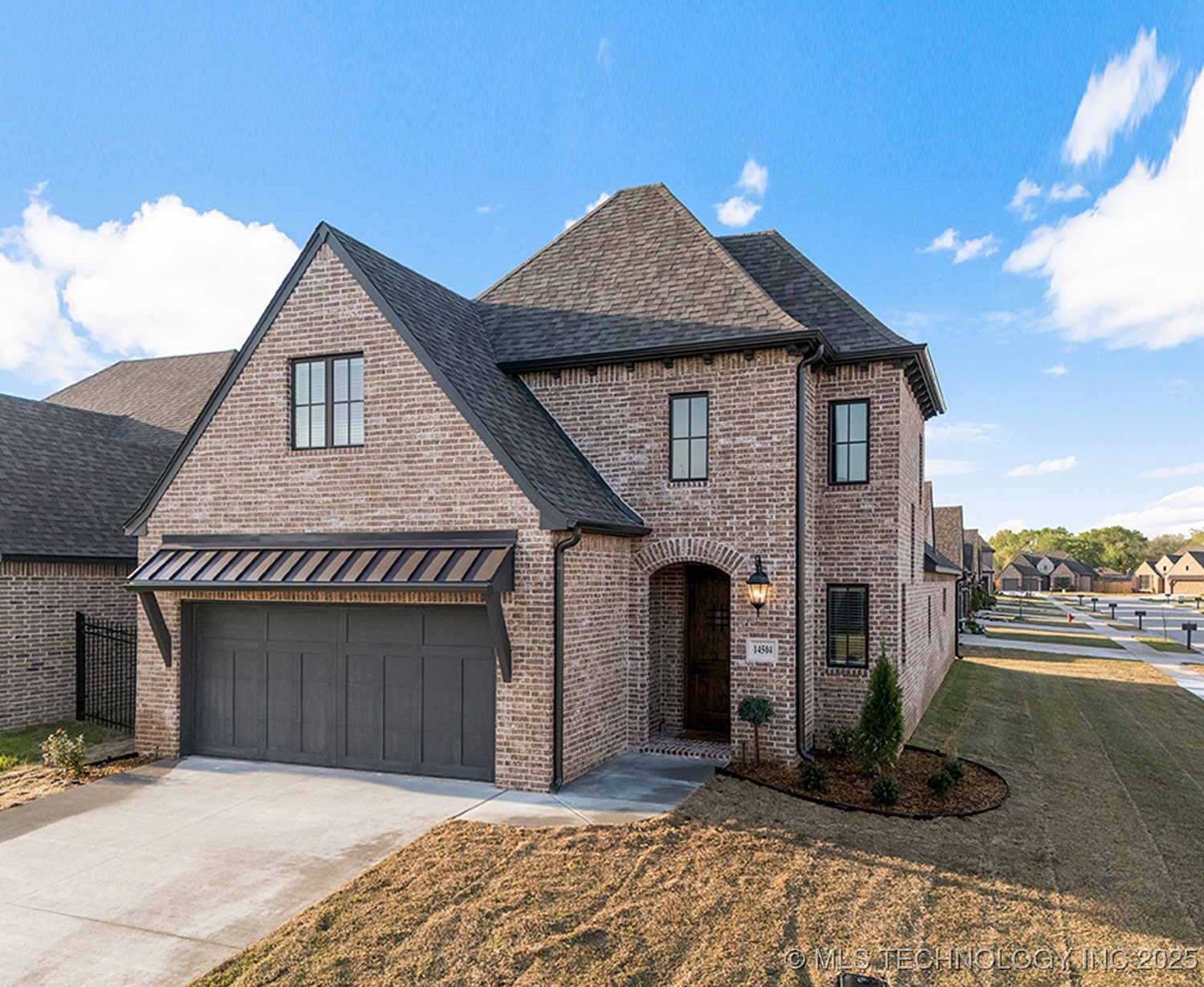 14504 E 80th Street North Property Photo 1