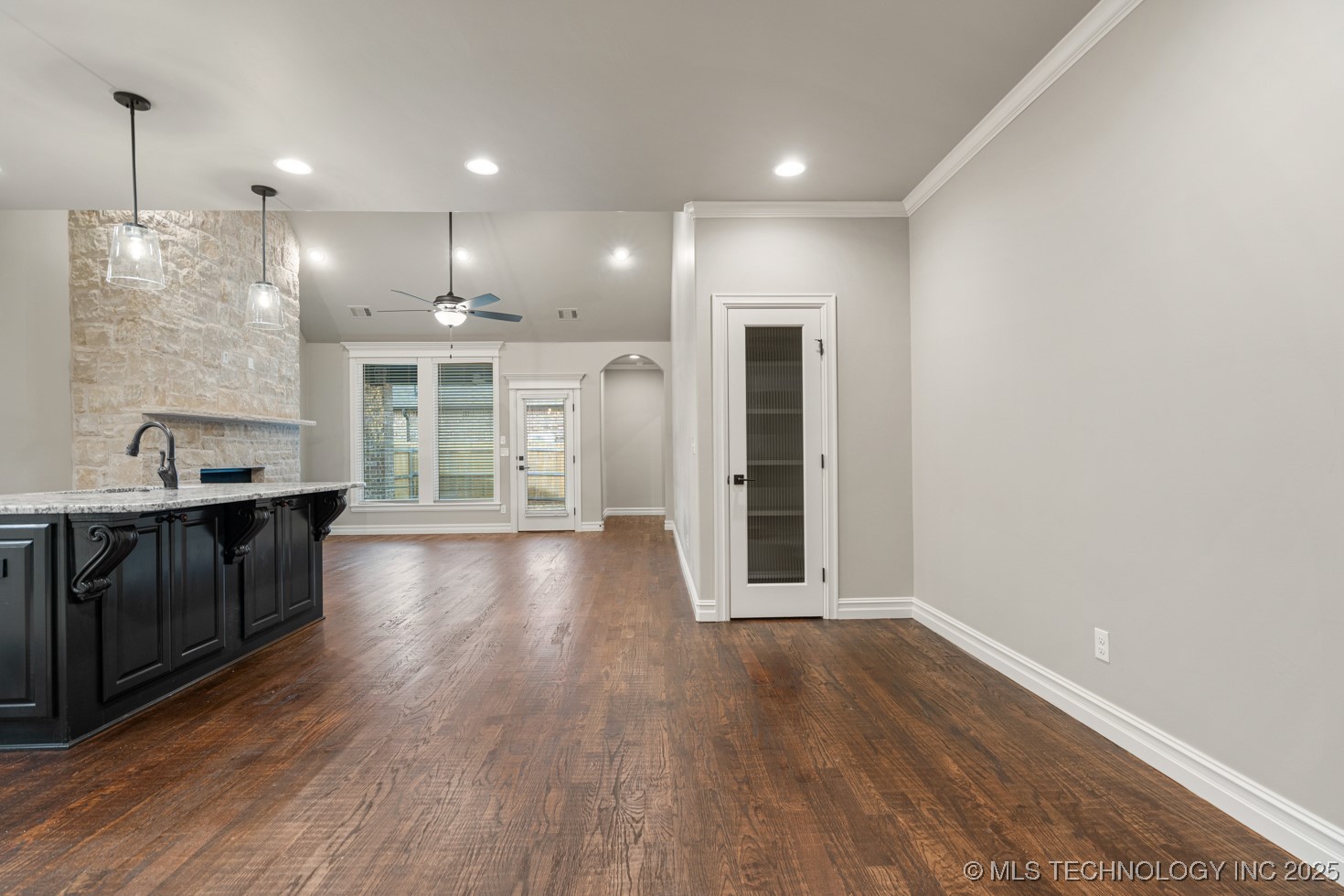 14504 E 80th Street North Property Photo 7