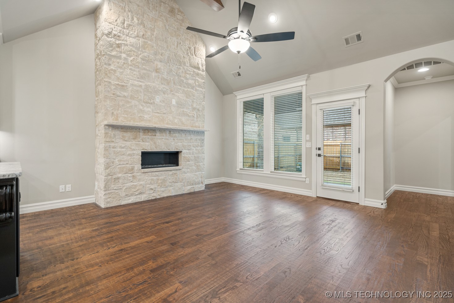 14504 E 80th Street North Property Photo 15