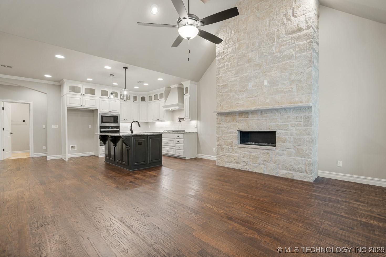 14504 E 80th Street North Property Photo 16